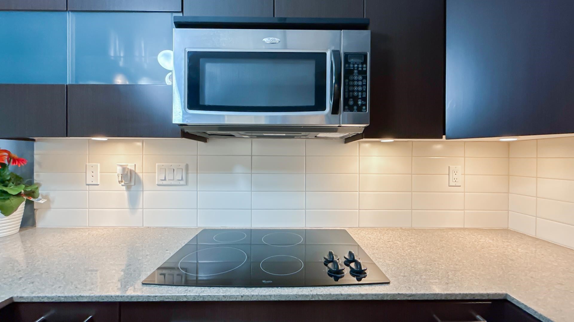 









13321


102a

Avenue, 112,
Surrey,




BC
V3T 1P6

