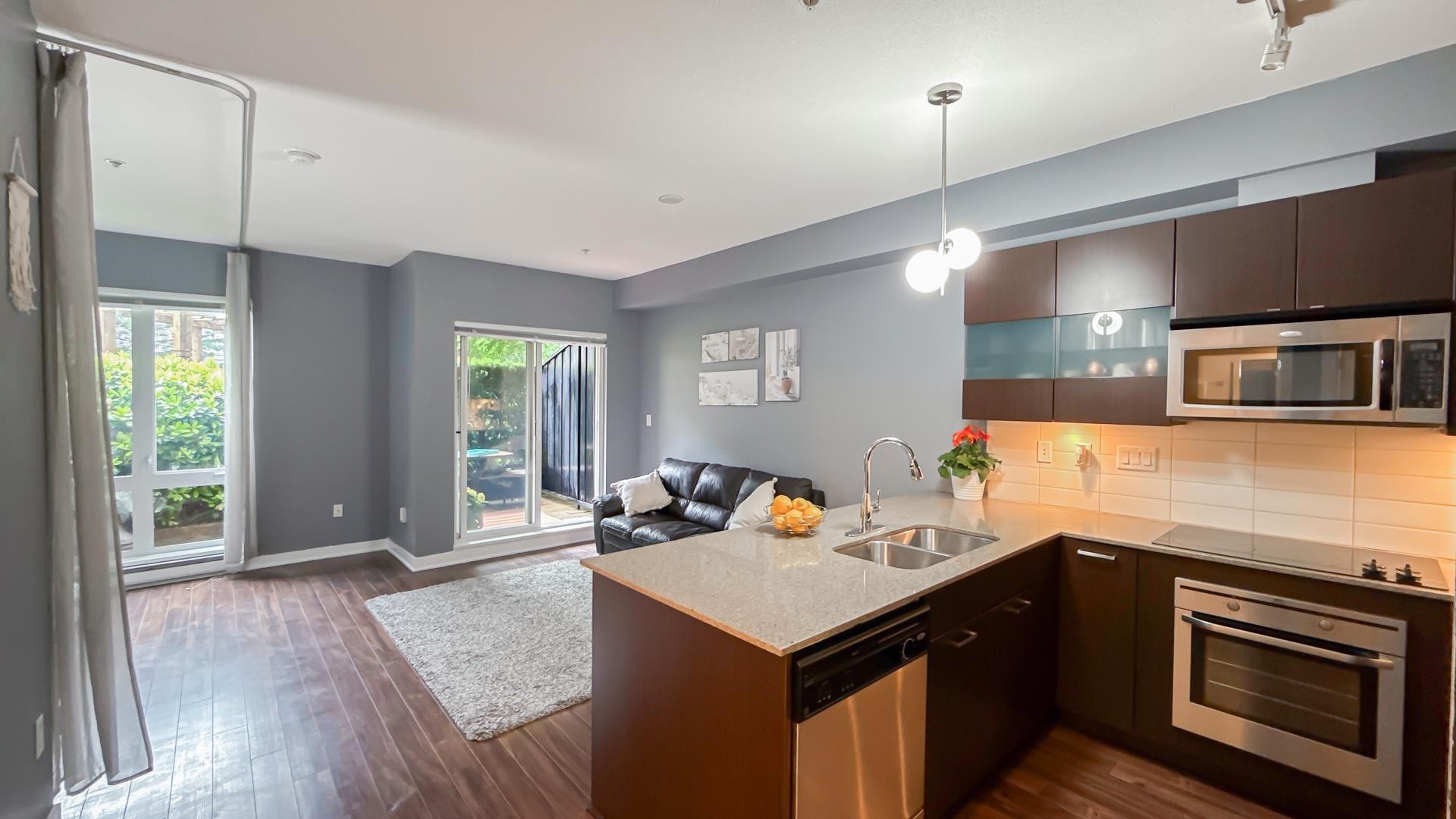









13321


102a

Avenue, 112,
Surrey,




BC
V3T 1P6


