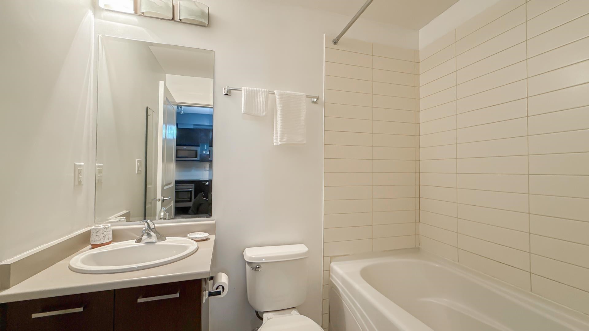 









13321


102a

Avenue, 112,
Surrey,




BC
V3T 1P6

