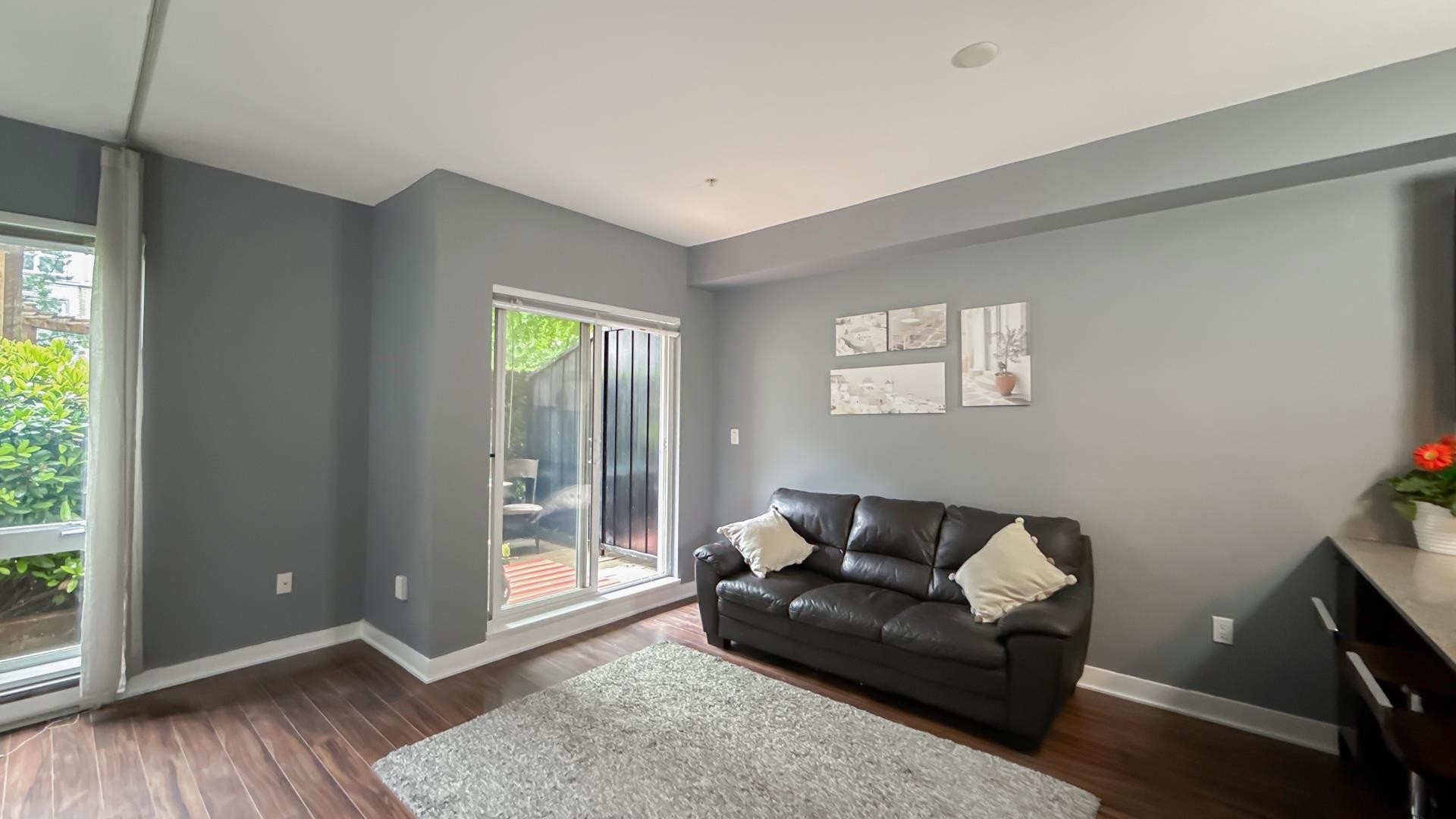 









13321


102a

Avenue, 112,
Surrey,




BC
V3T 1P6

