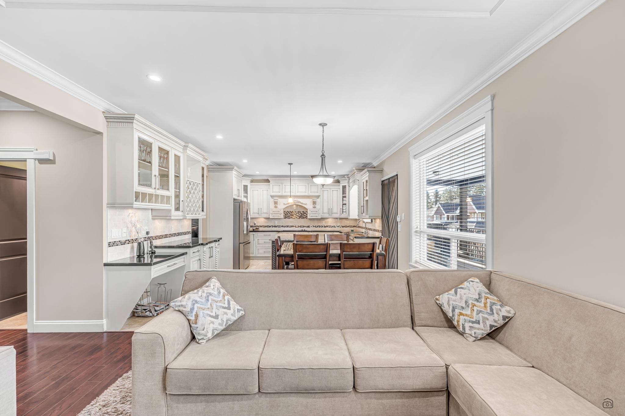 









5963


125

Street,
Surrey,




BC
V3X 1X2

