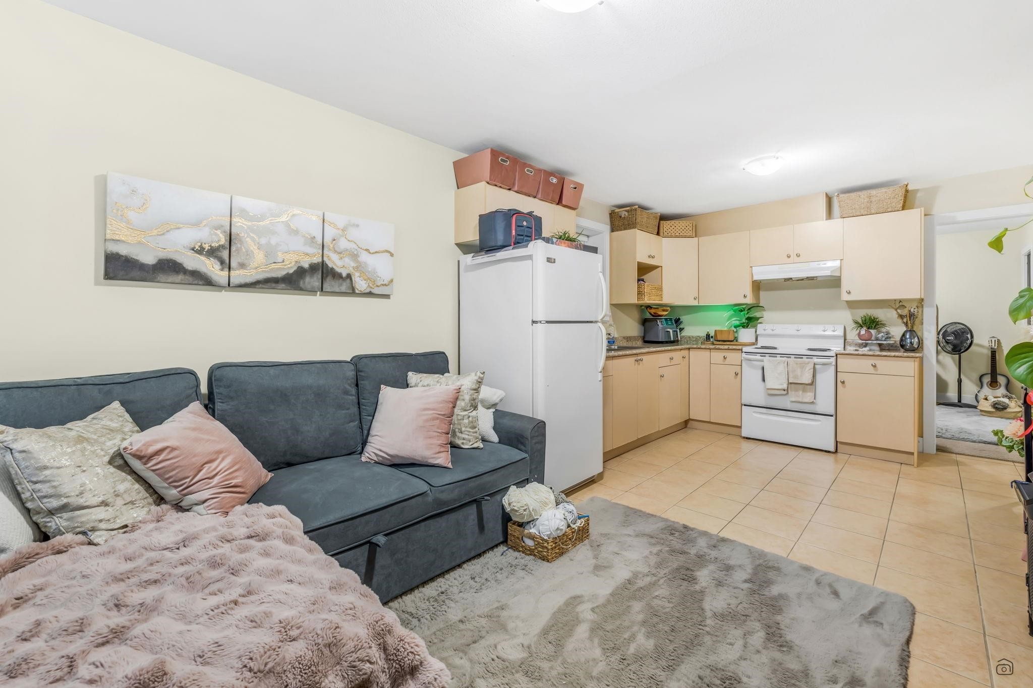 









5963


125

Street,
Surrey,




BC
V3X 1X2

