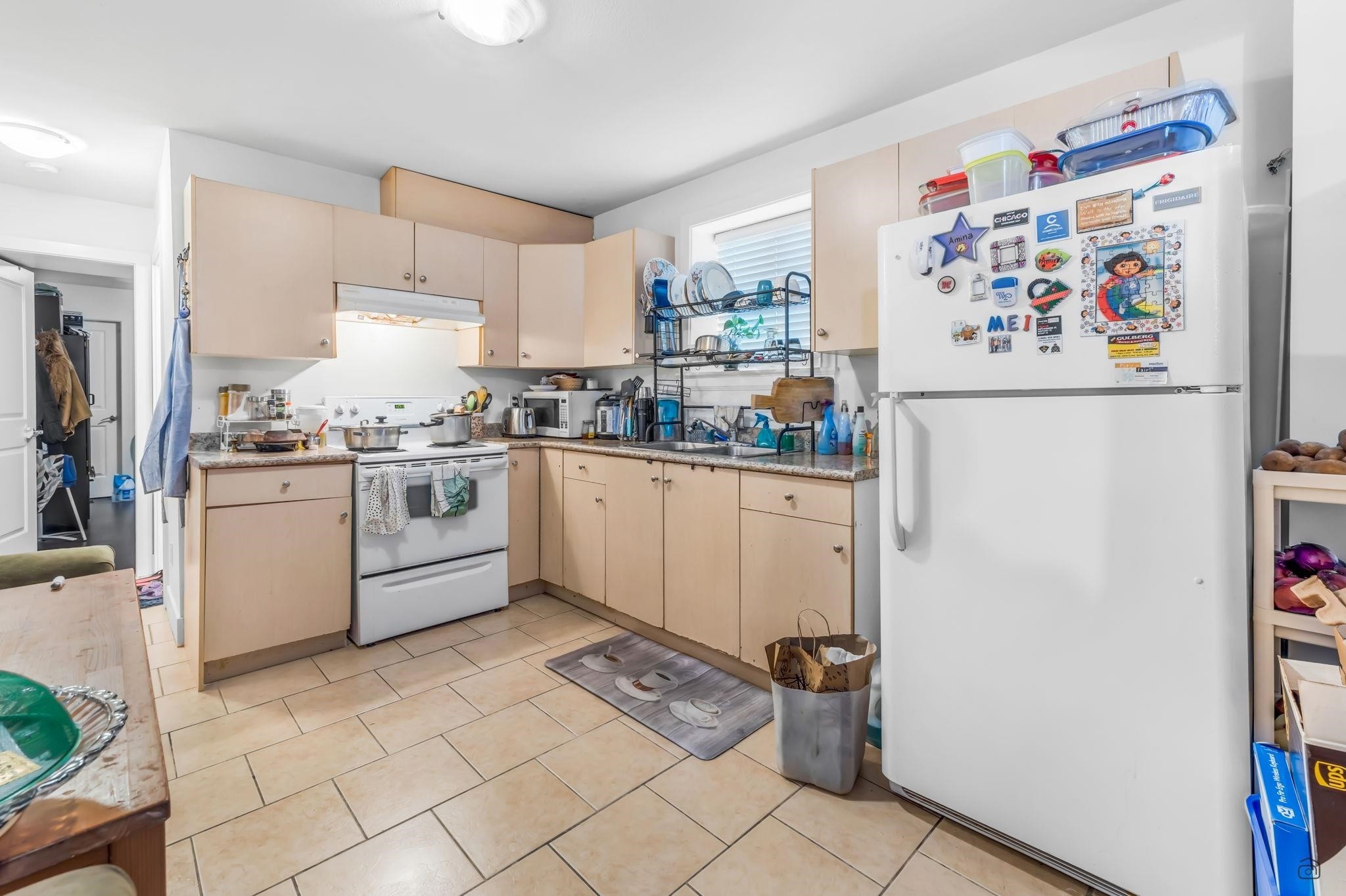 









5963


125

Street,
Surrey,




BC
V3X 1X2

