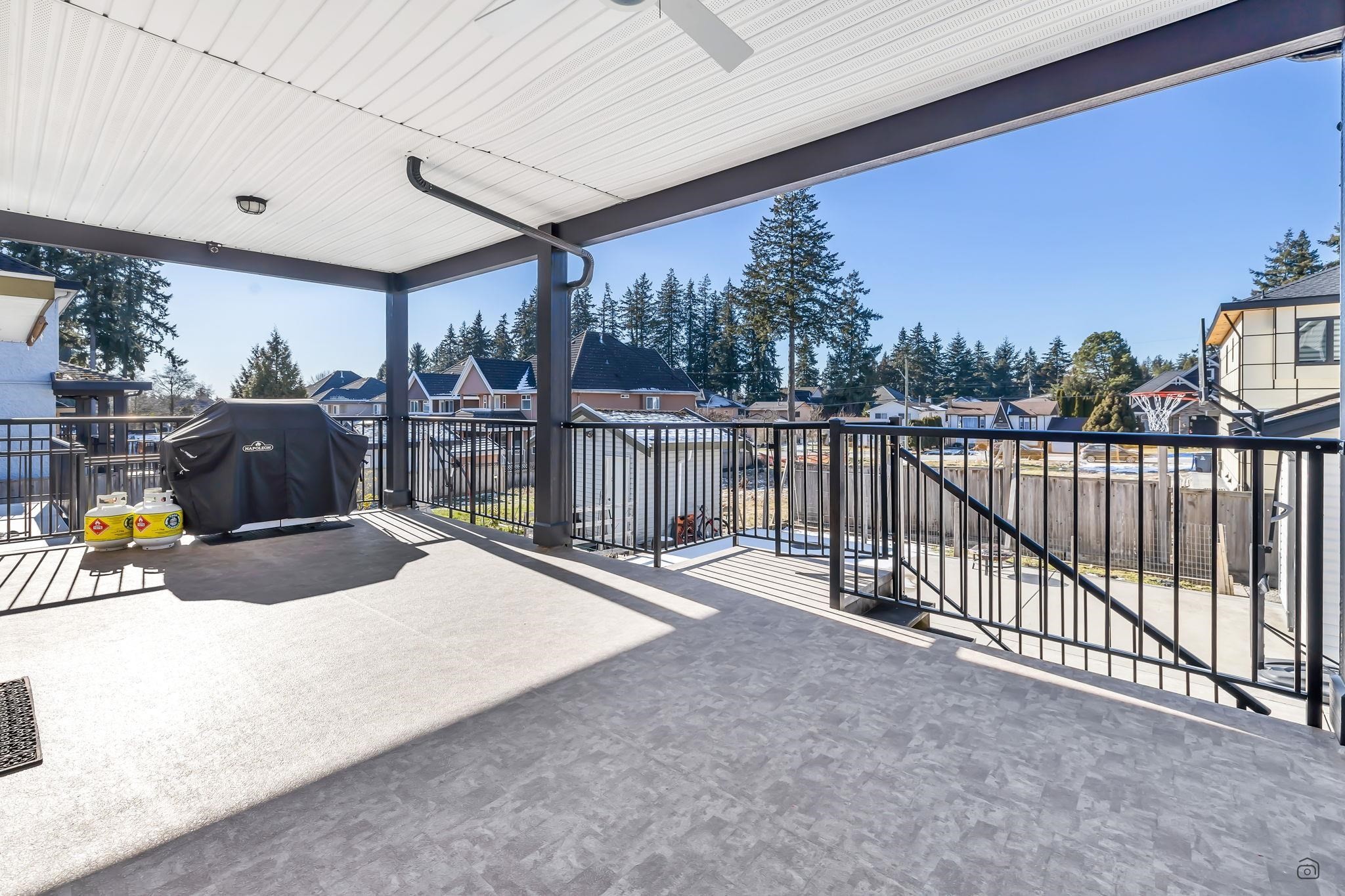 









5963


125

Street,
Surrey,




BC
V3X 1X2

