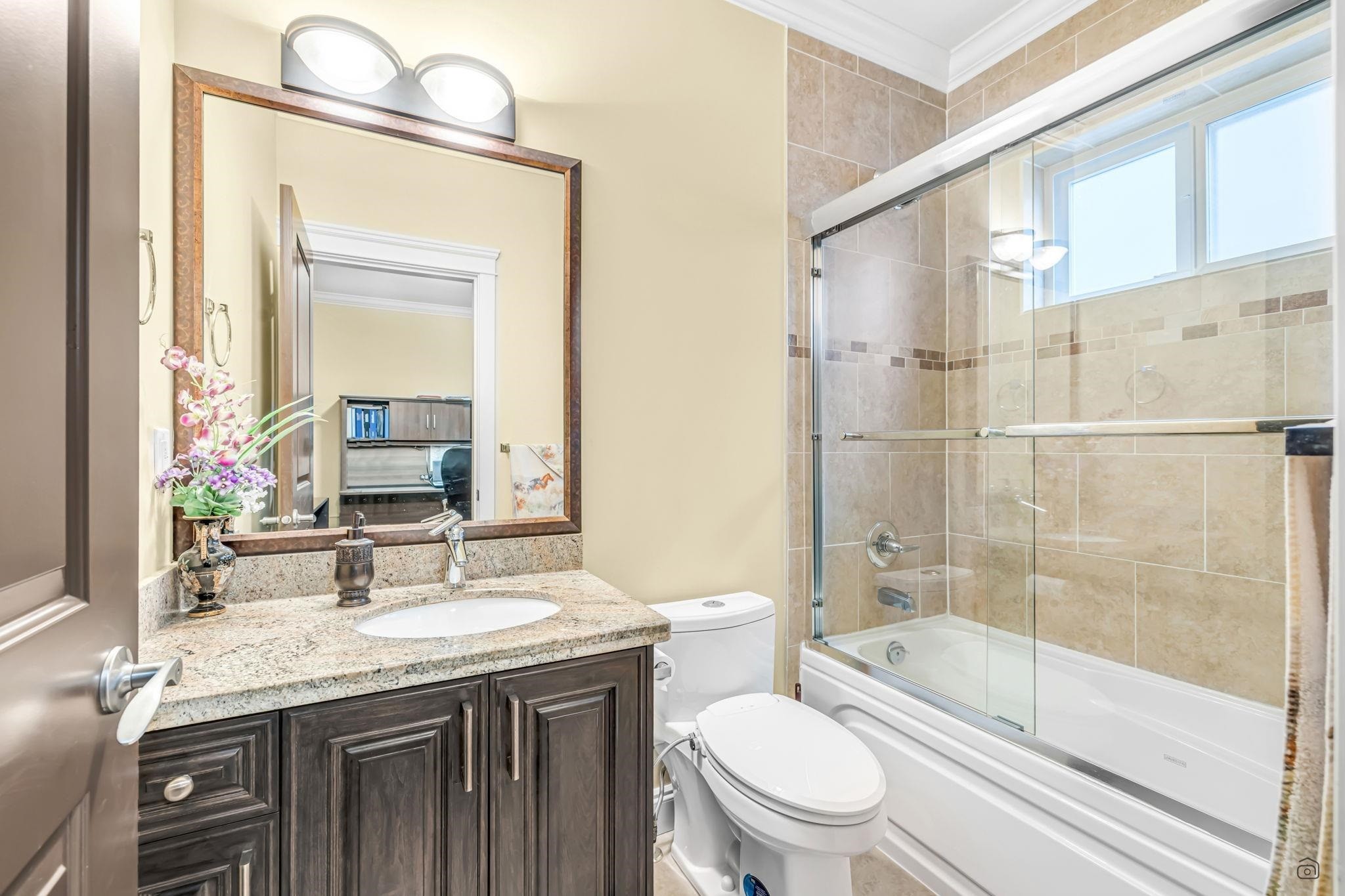 









5963


125

Street,
Surrey,




BC
V3X 1X2

