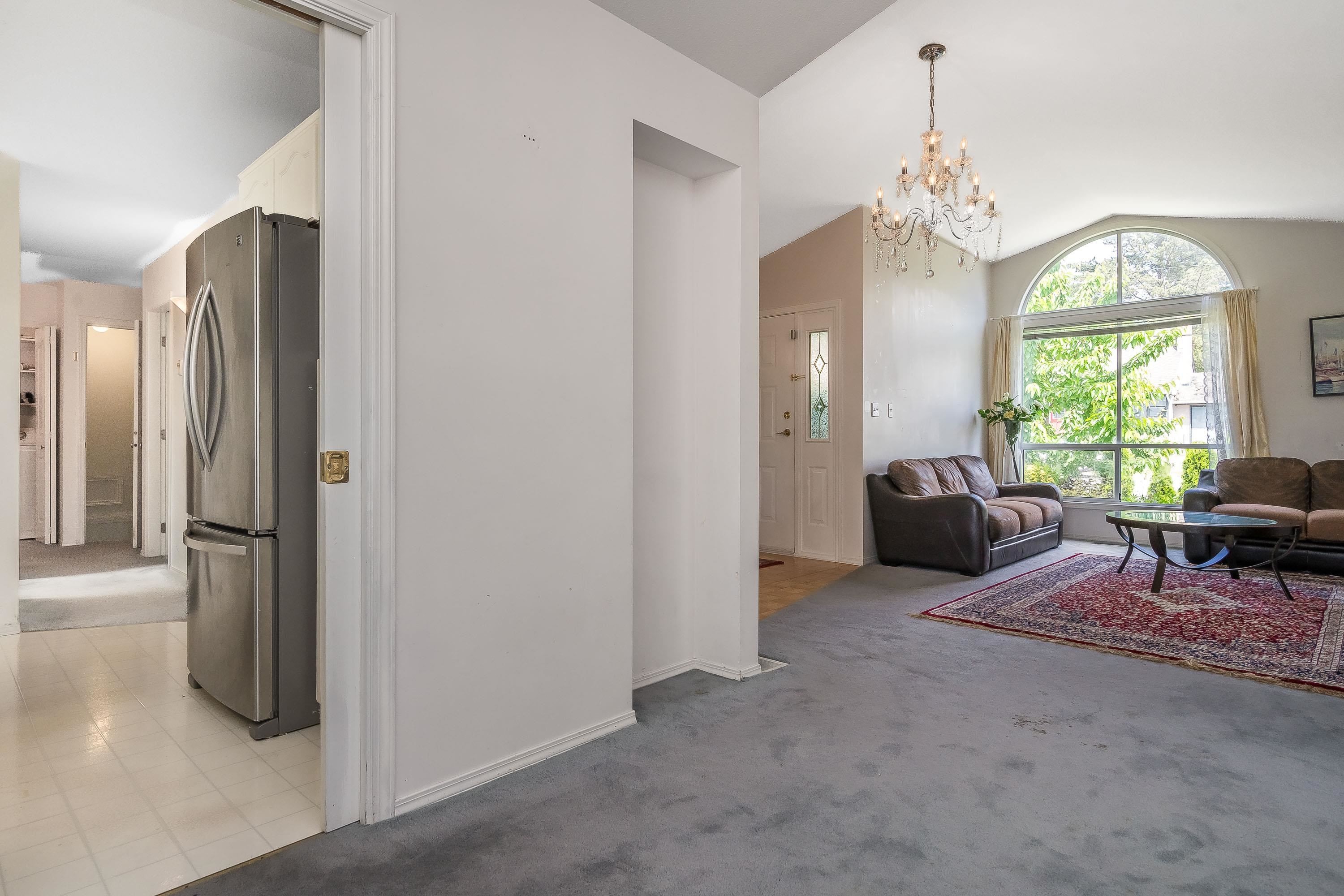 









32948


10

Avenue,
Mission,




BC
V2V 2K3

