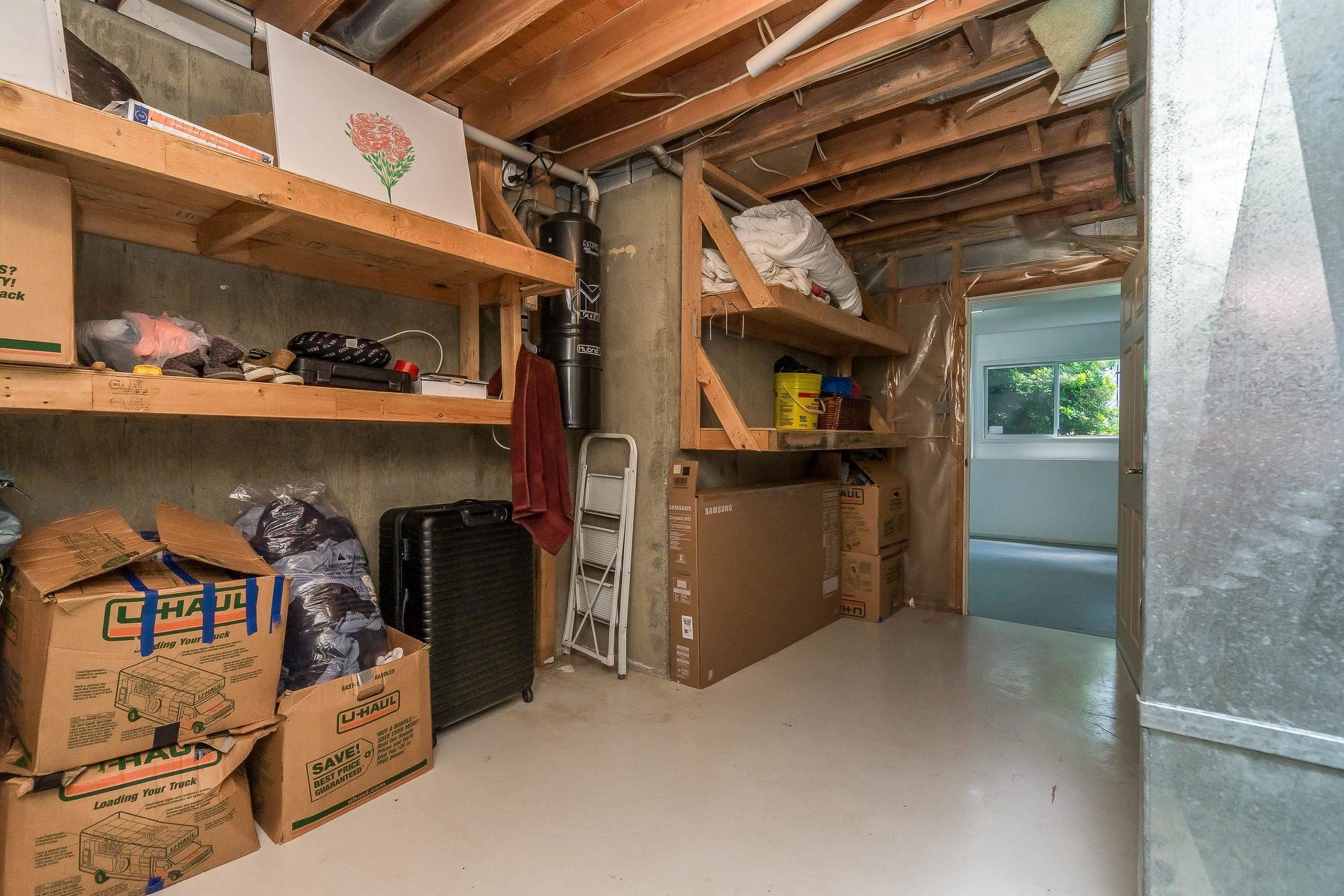 









32948


10

Avenue,
Mission,




BC
V2V 2K3

