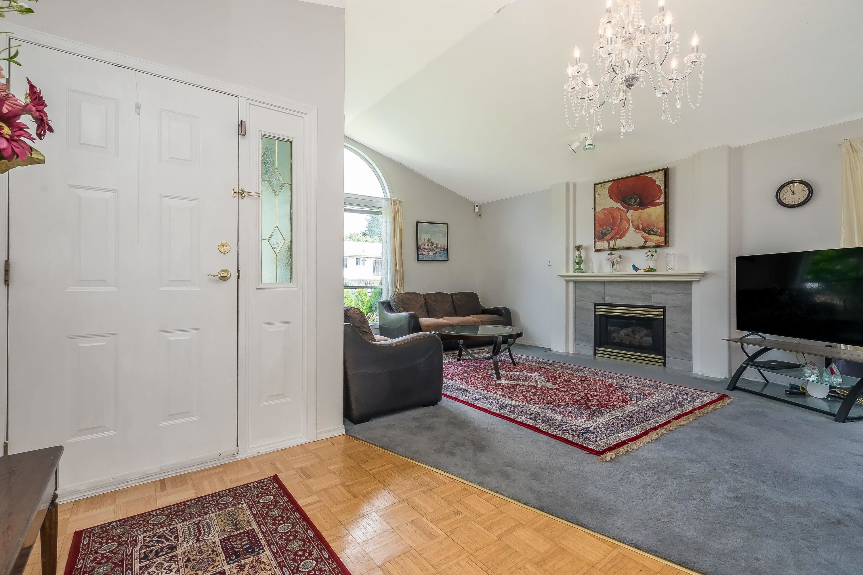 









32948


10

Avenue,
Mission,




BC
V2V 2K3

