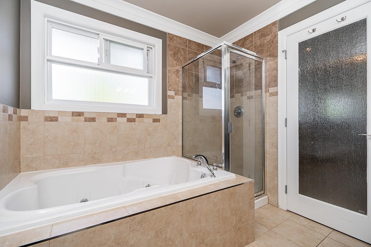 









6170


145a

Street,
Surrey,




BC
V3S 8L1

