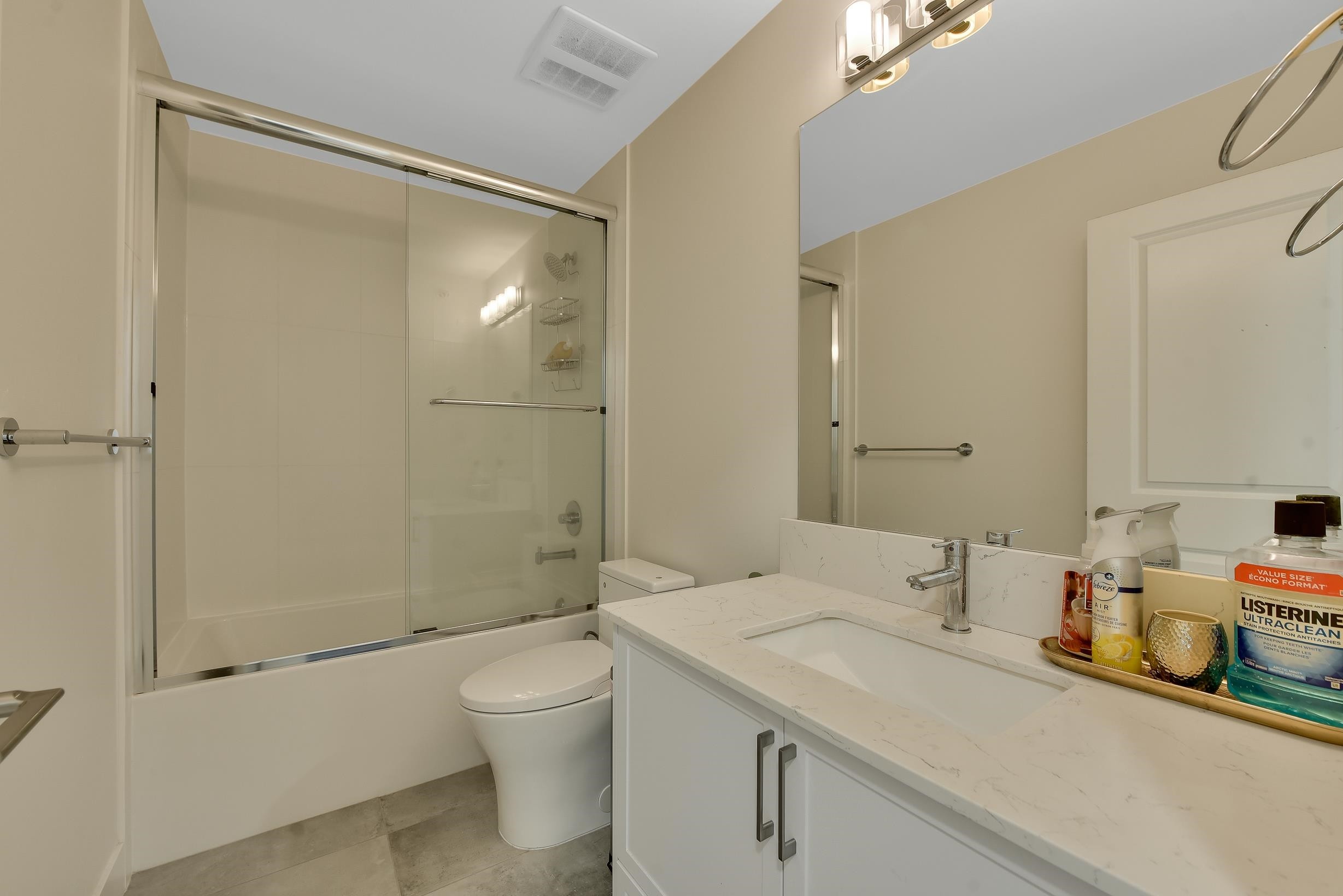 









12830


62

Avenue, 27,
Surrey,




BC
V3X 0K8

