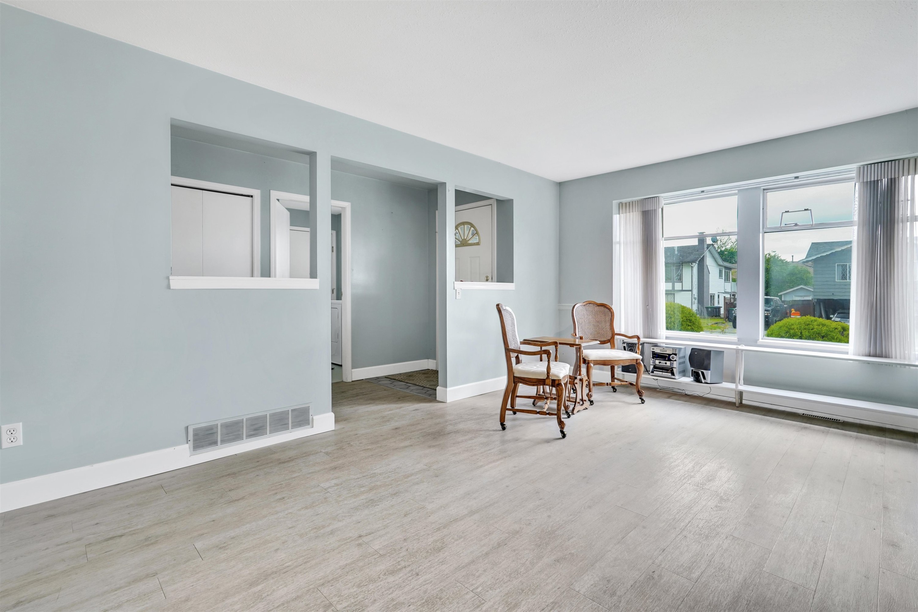 









17829


59

Avenue,
Surrey,




BC
V3S 1P6

