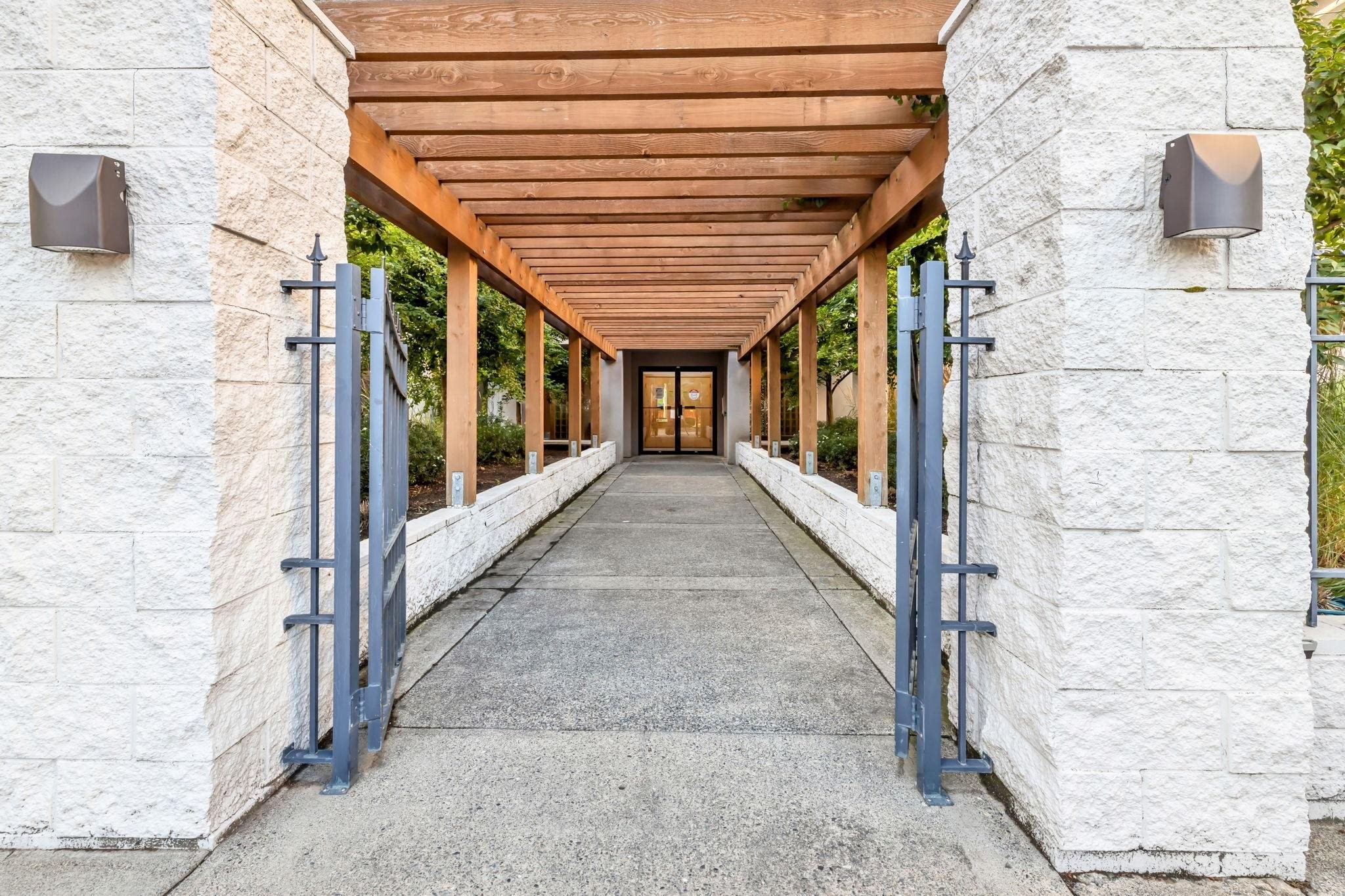 









32085


George Ferguson

Way, 415,
Abbotsford,




BC
V2T 2K7

