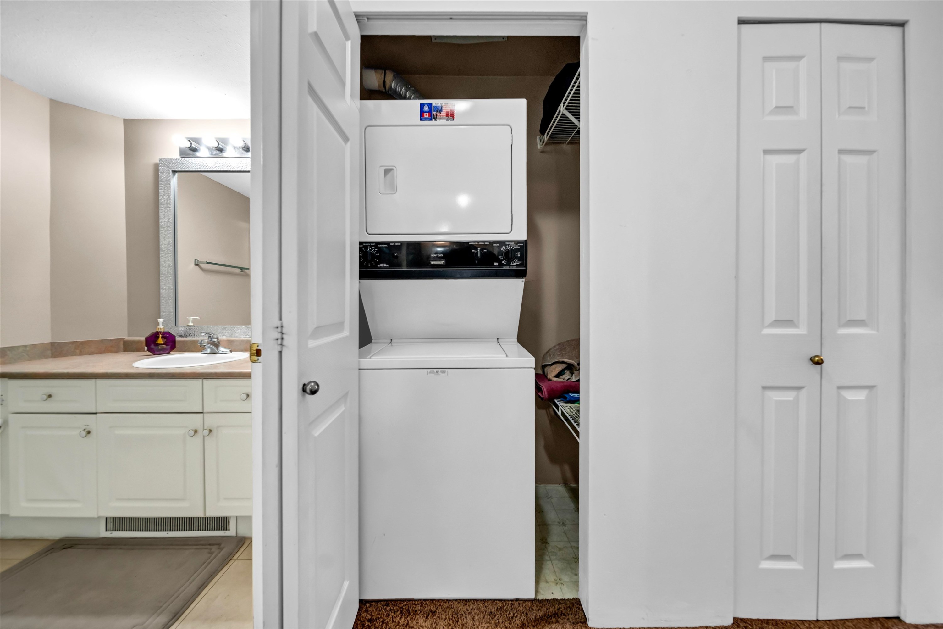 









13780


76

Avenue, 306,
Surrey,




BC
V3W 1E5

