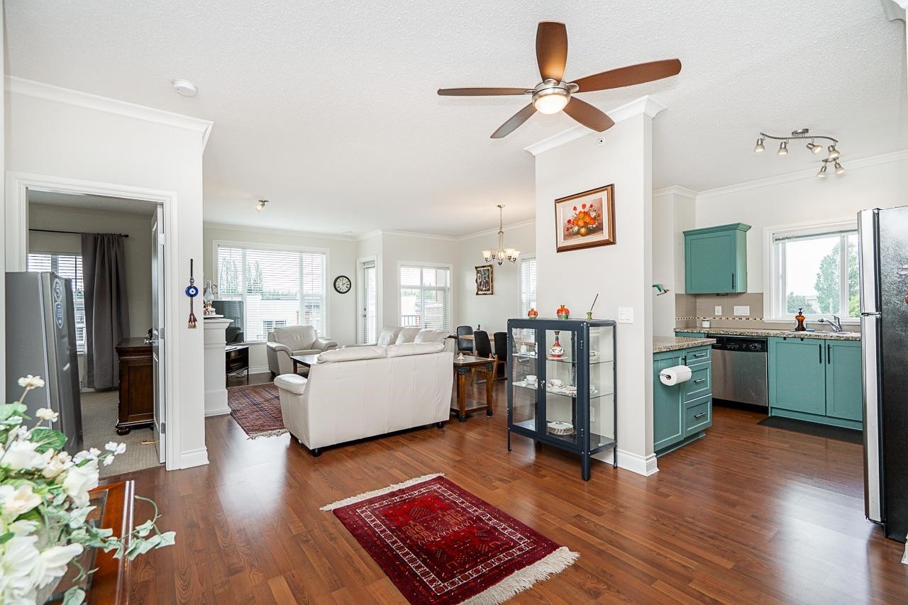 









20286


53a

Avenue, 408,
Langley,




BC
V3A 0A8


