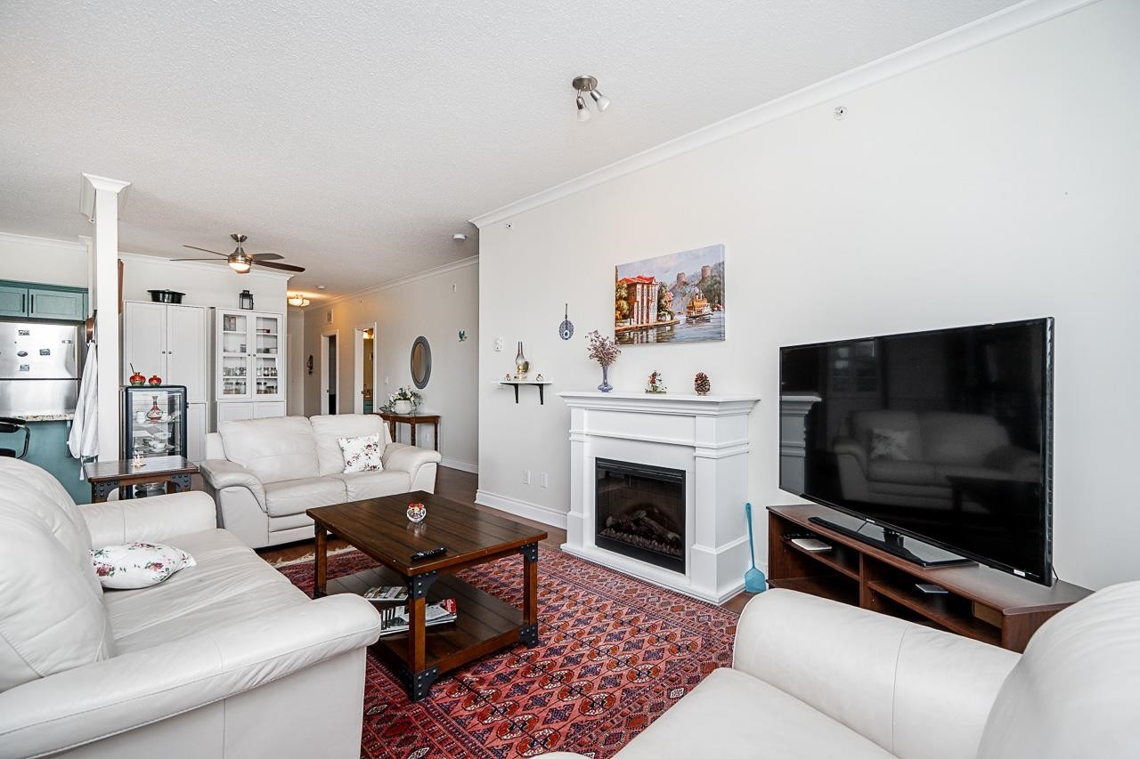 









20286


53a

Avenue, 408,
Langley,




BC
V3A 0A8


