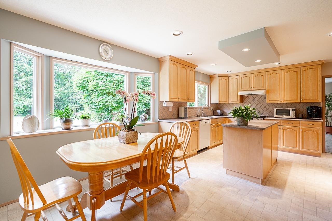 









17895


96

Avenue,
Surrey,




BC
V4N 4A9

