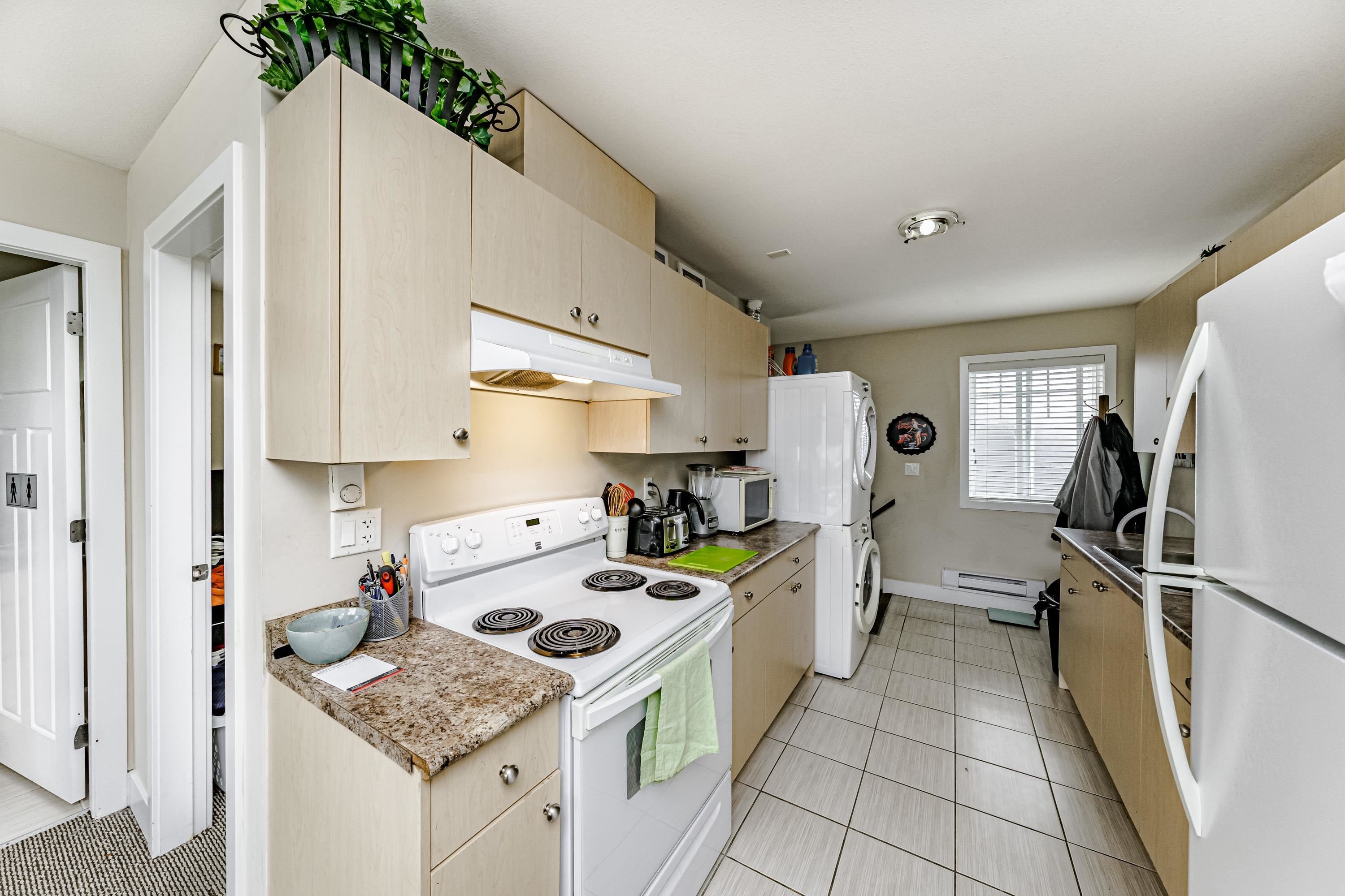 









14195


62a

Avenue,
Surrey,




BC
V3X 0B2

