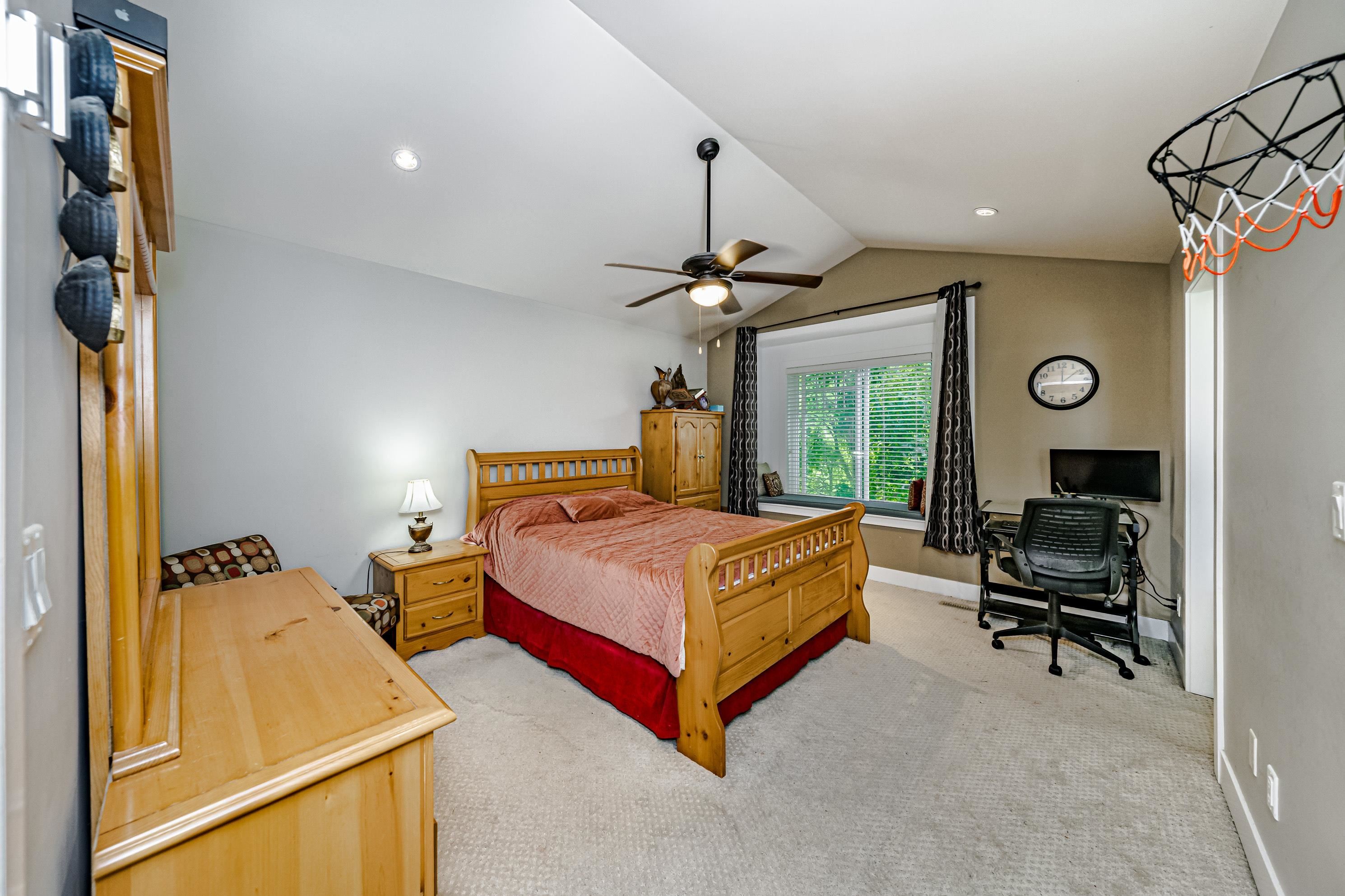 









14195


62a

Avenue,
Surrey,




BC
V3X 0B2

