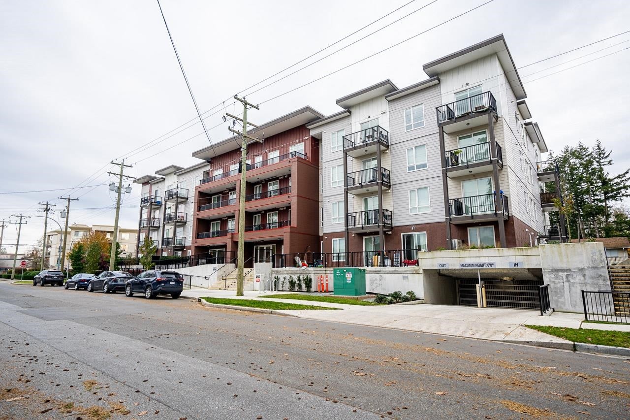 









5420


208

Street, 310,
Langley,




BC
V3A 0P8

