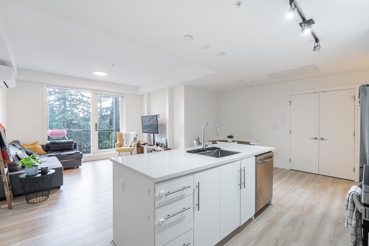 









5420


208

Street, 310,
Langley,




BC
V3A 0P8


