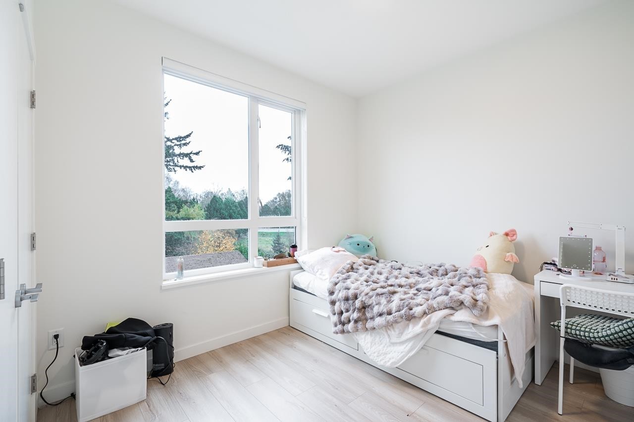 









5420


208

Street, 310,
Langley,




BC
V3A 0P8


