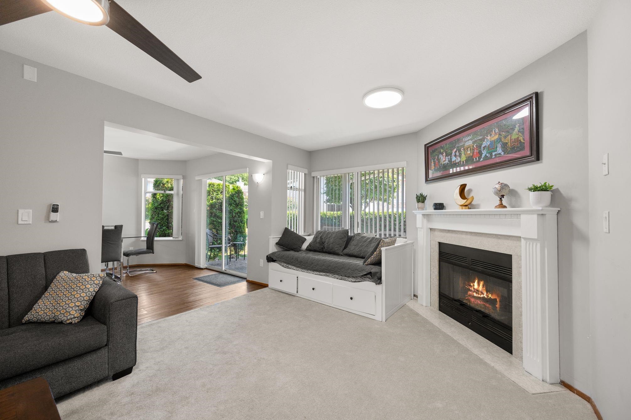 









7156


121

Street, 131,
Surrey,




BC
V3W 0J6

