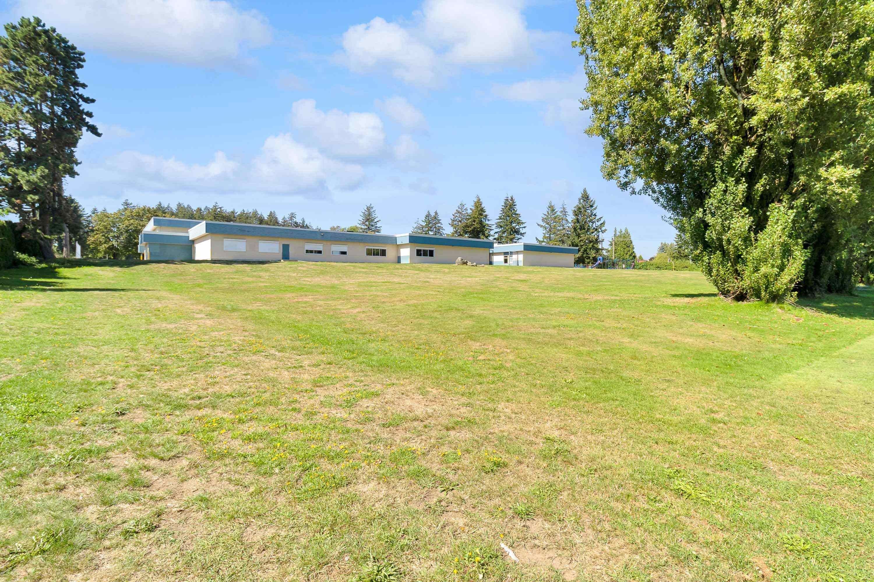 









11803


86a

Avenue,
Delta,




BC
V4C 2Z2

