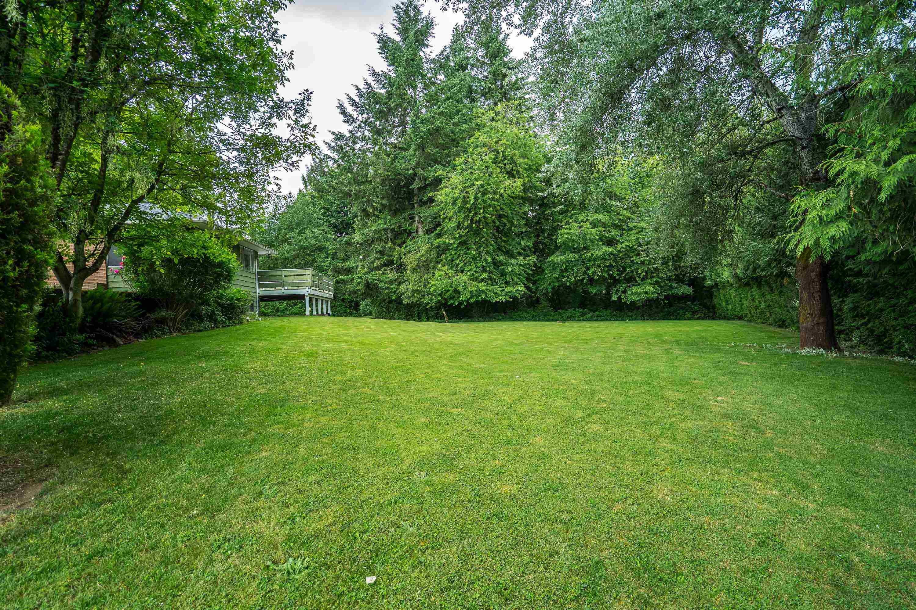 









15875


101a

Avenue,
Surrey,




BC
V4N 2N6

