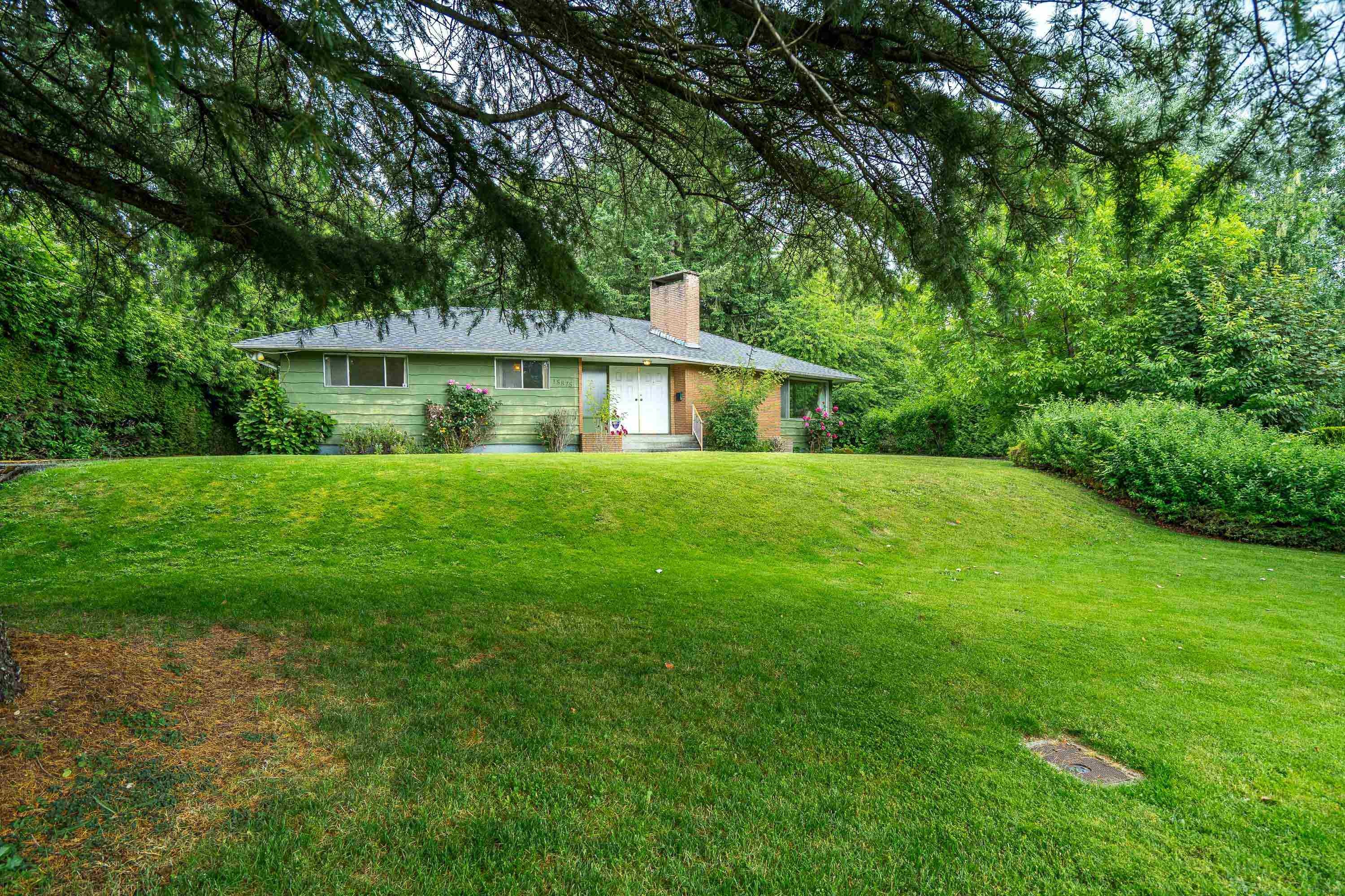 









15875


101a

Avenue,
Surrey,




BC
V4N 2N6

