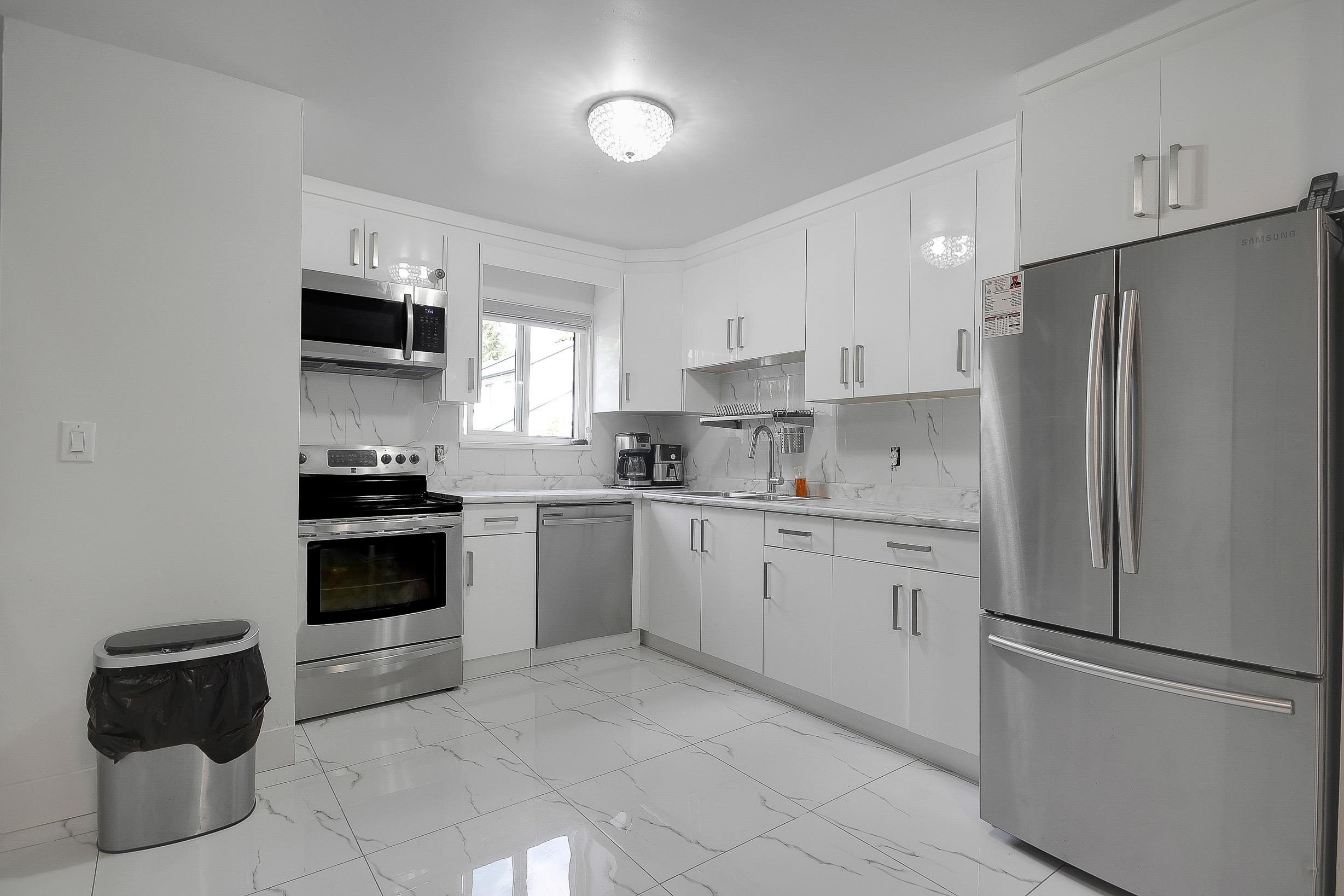 









13640


67

Avenue, 199,
Surrey,




BC
V3W 6X5

