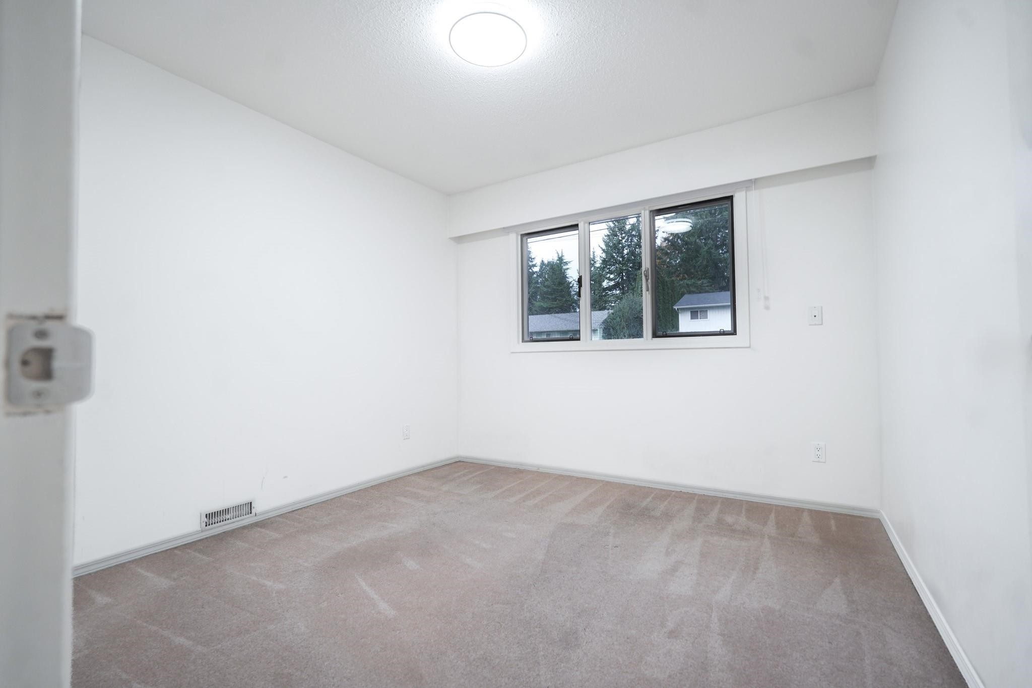 









8577


Terrace

Drive,
Delta,




BC
V4C 3Z3

