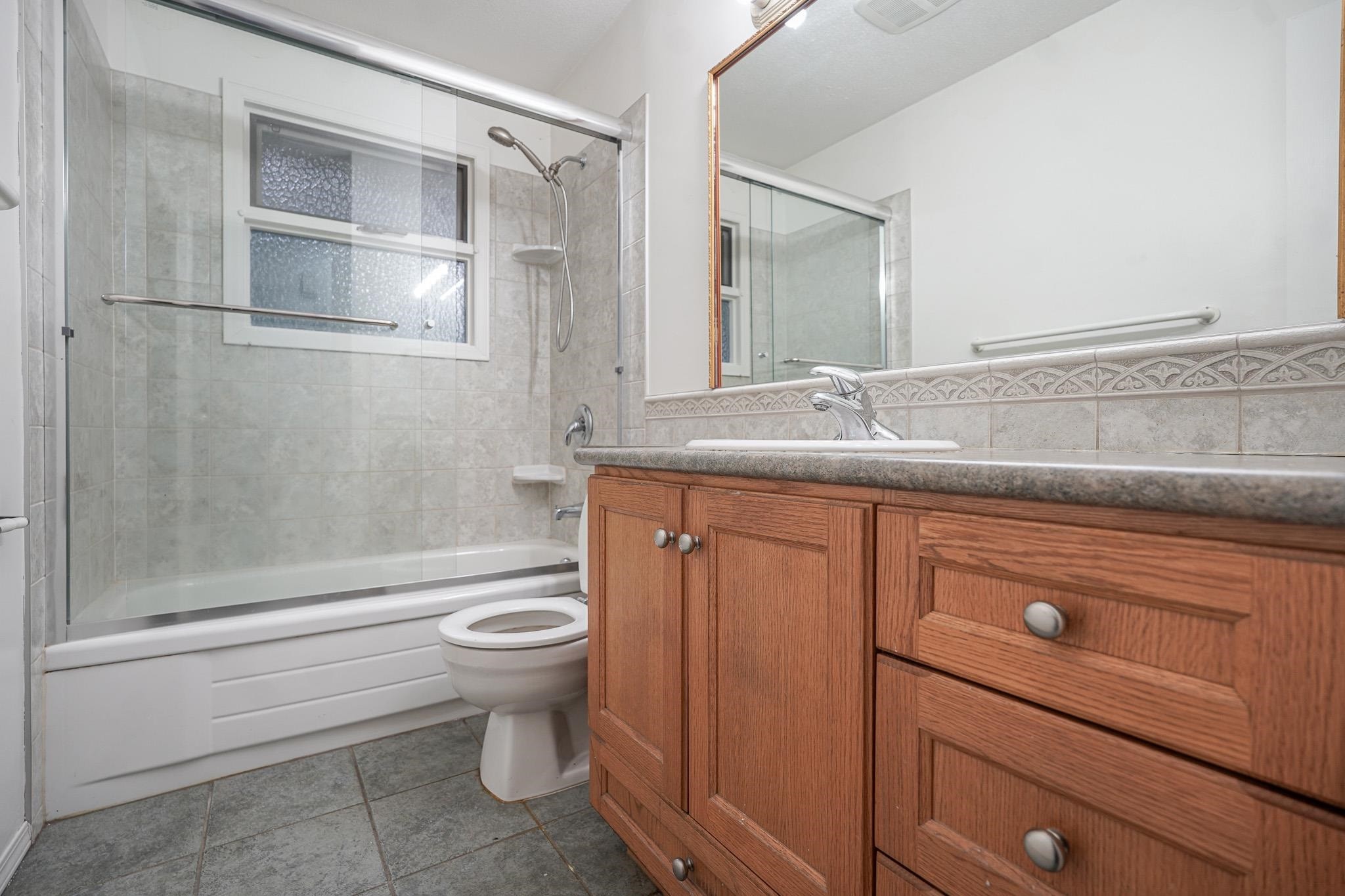 









8577


Terrace

Drive,
Delta,




BC
V4C 3Z3


