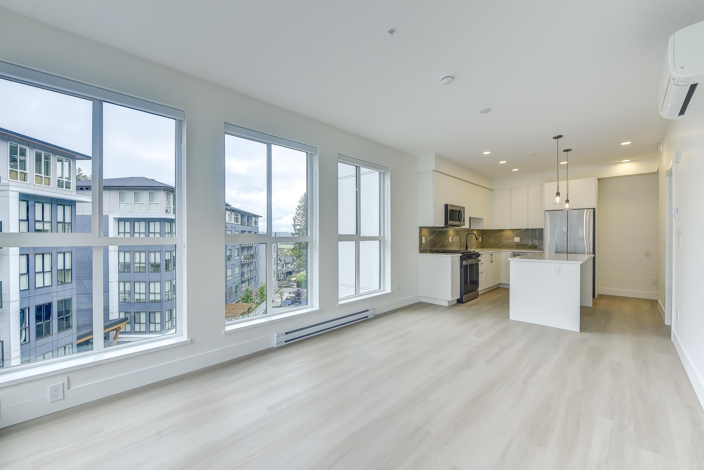 









3480


146a

Street, 522,
Surrey,




BC
V4P 0H4

