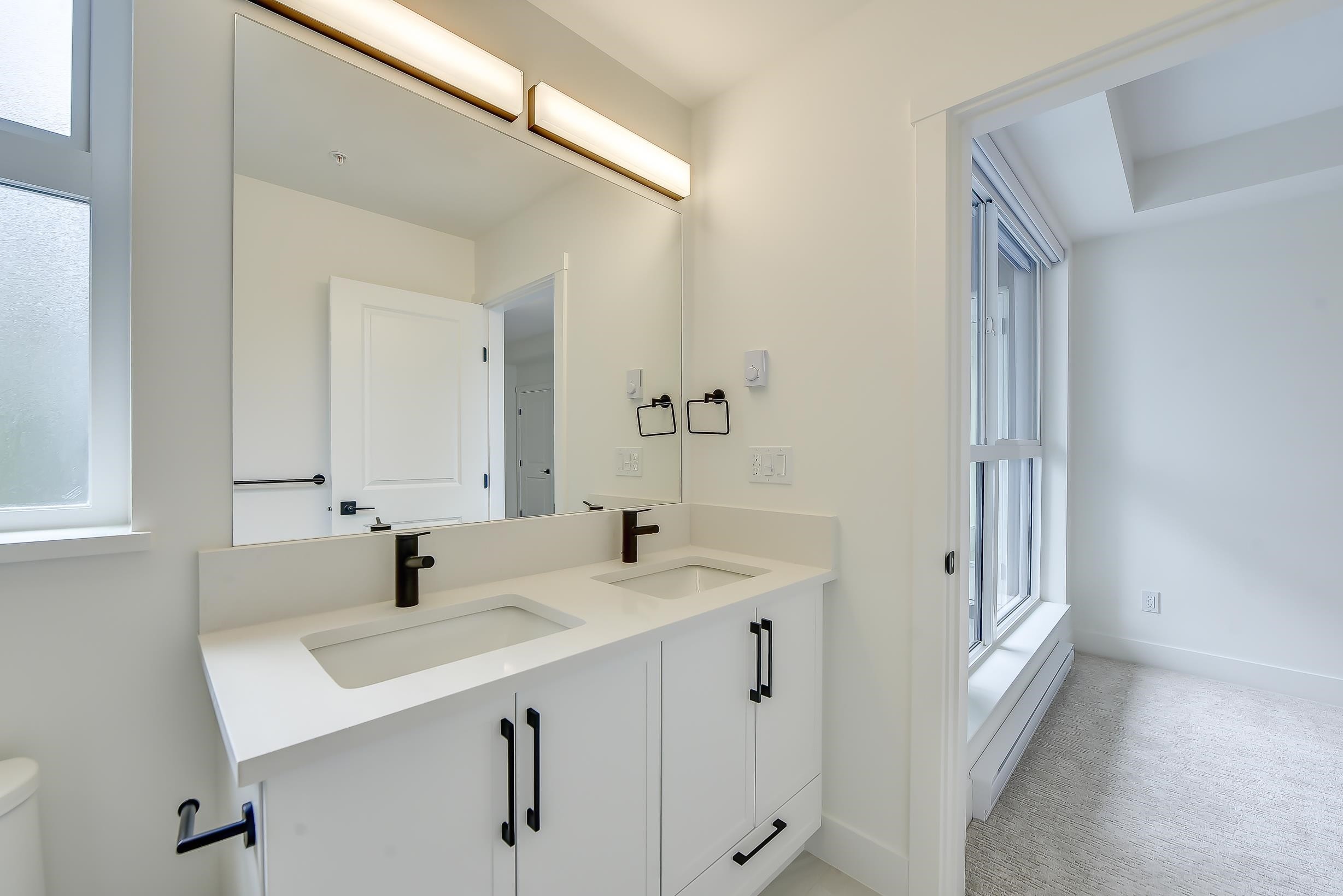 









3480


146a

Street, 522,
Surrey,




BC
V4P 0H4

