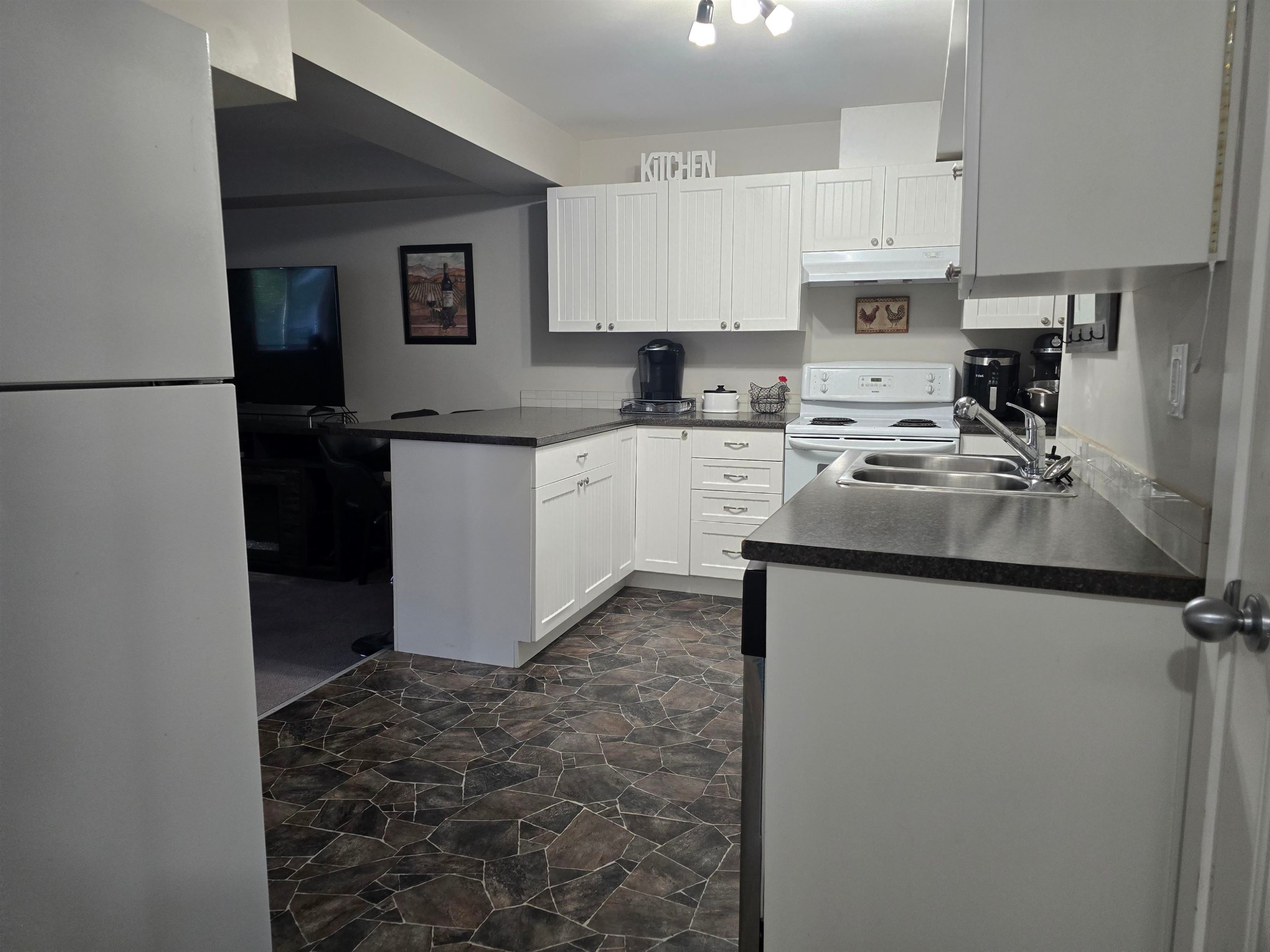 









9957


Dewdney Trunk

Road,
Mission,




BC
V4S 1K8

