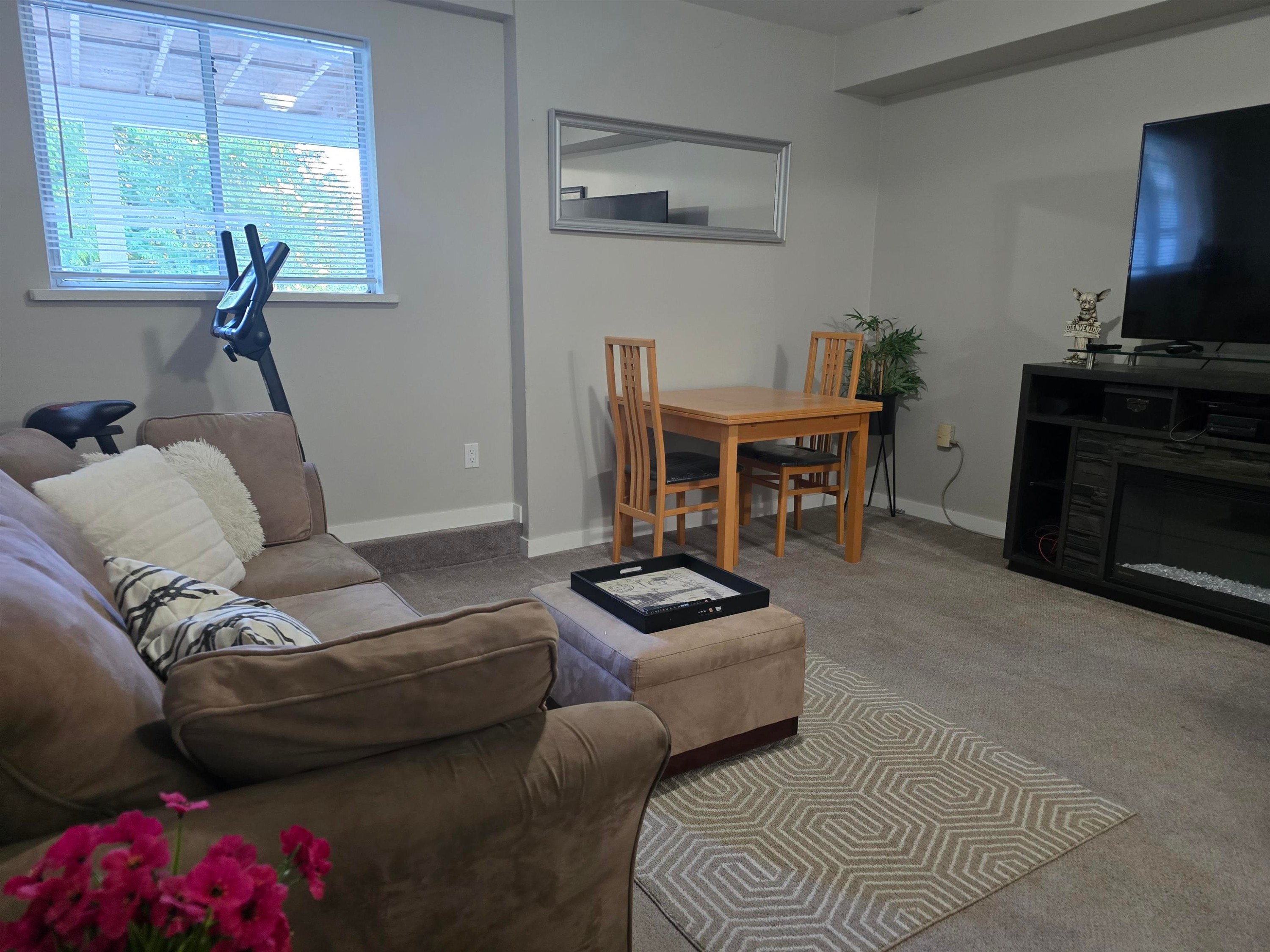 









9957


Dewdney Trunk

Road,
Mission,




BC
V4S 1K8

