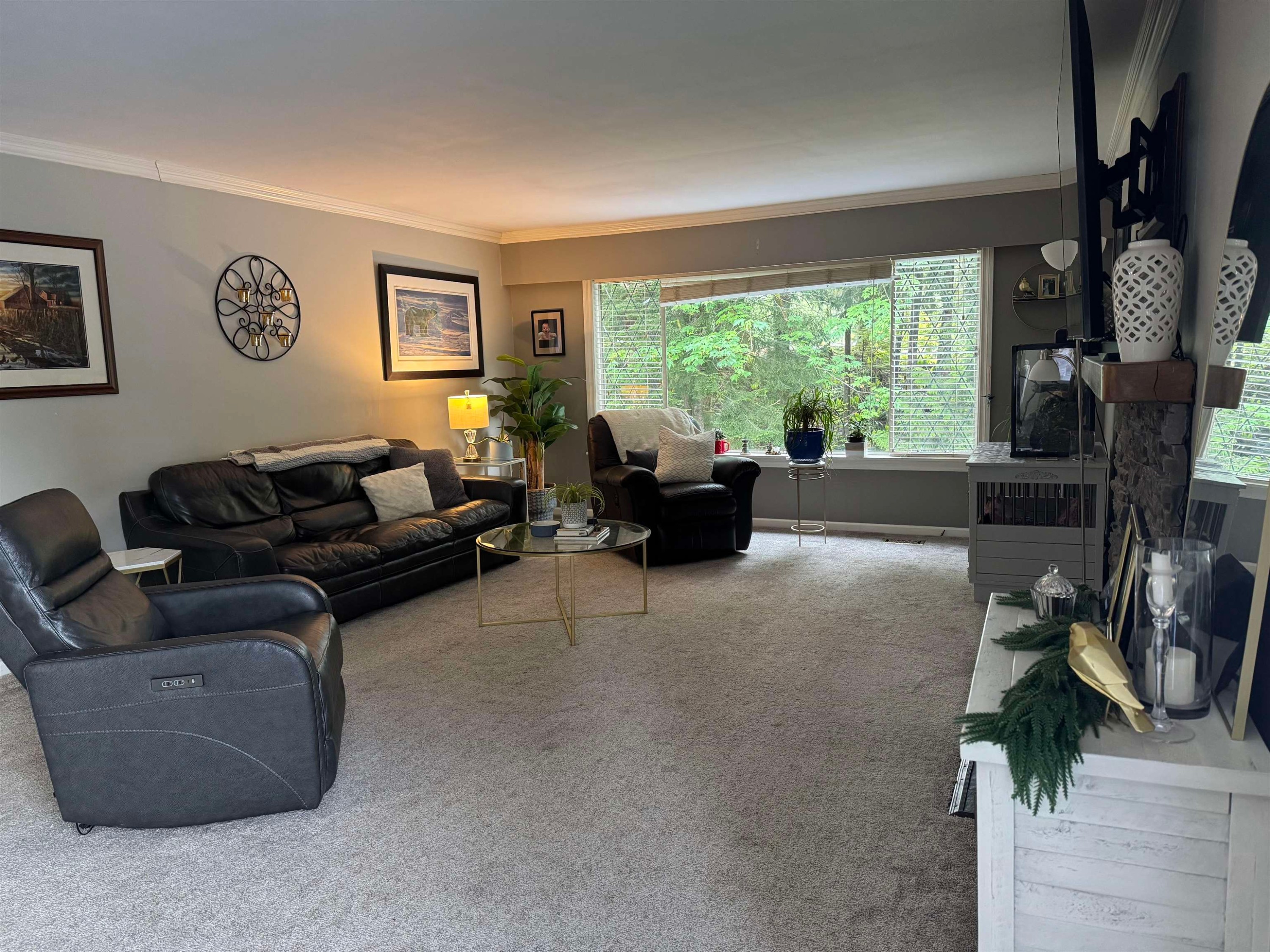 









9957


Dewdney Trunk

Road,
Mission,




BC
V4S 1K8

