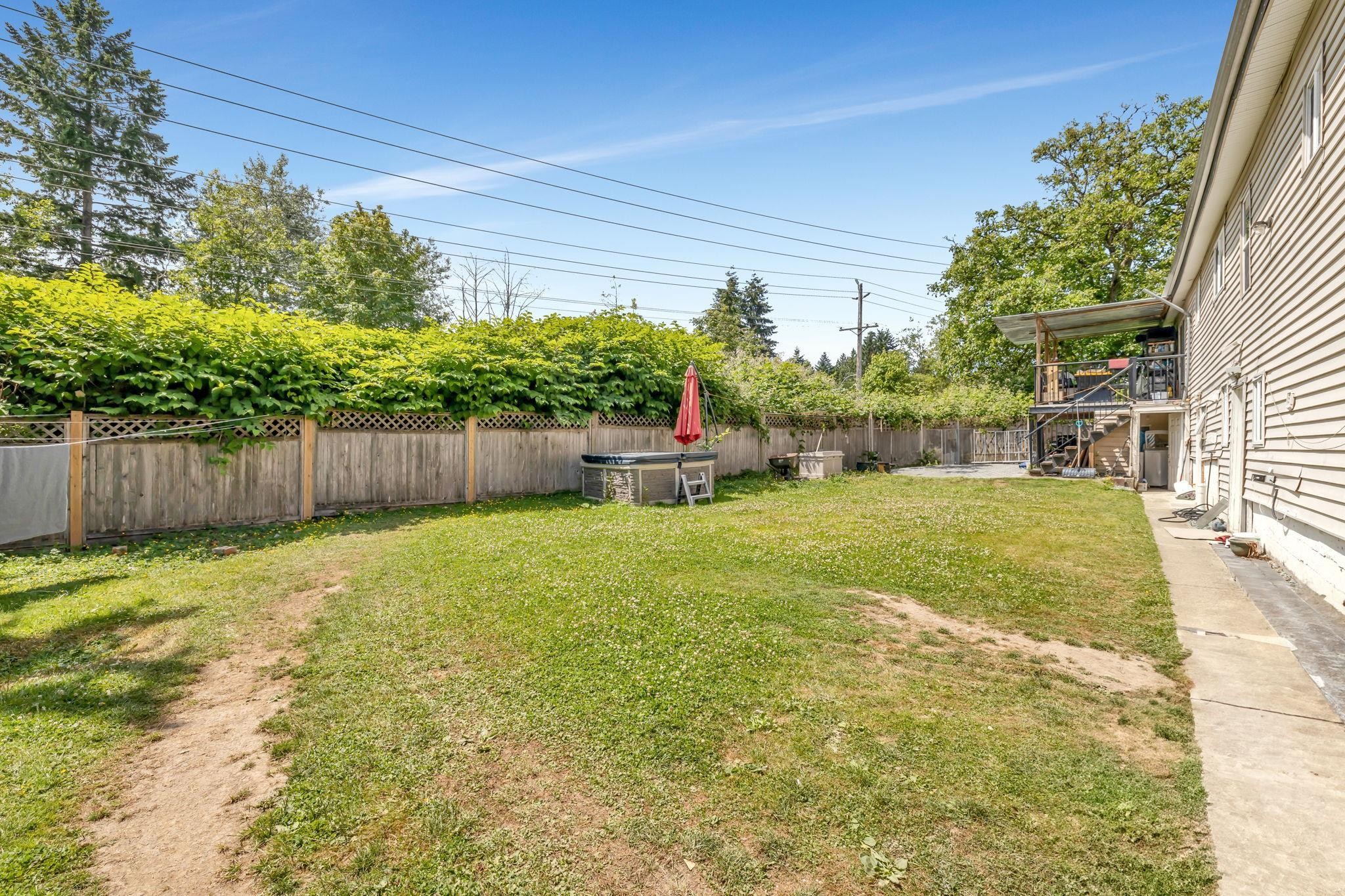 









13906


68

Avenue,
Surrey,




BC
V3W 2H1

