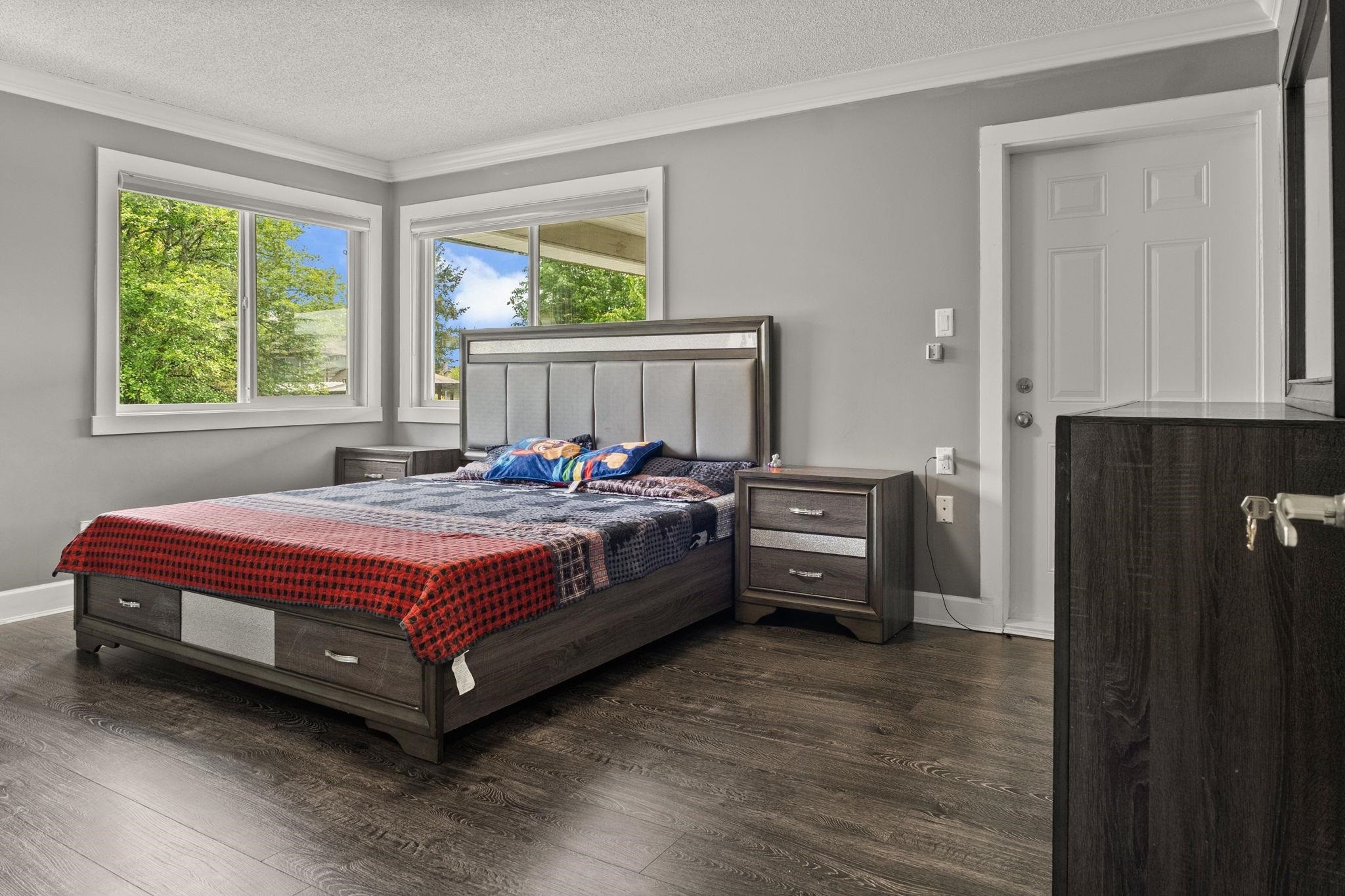 









15042


85a

Avenue,
Surrey,




BC
V3S 6A5

