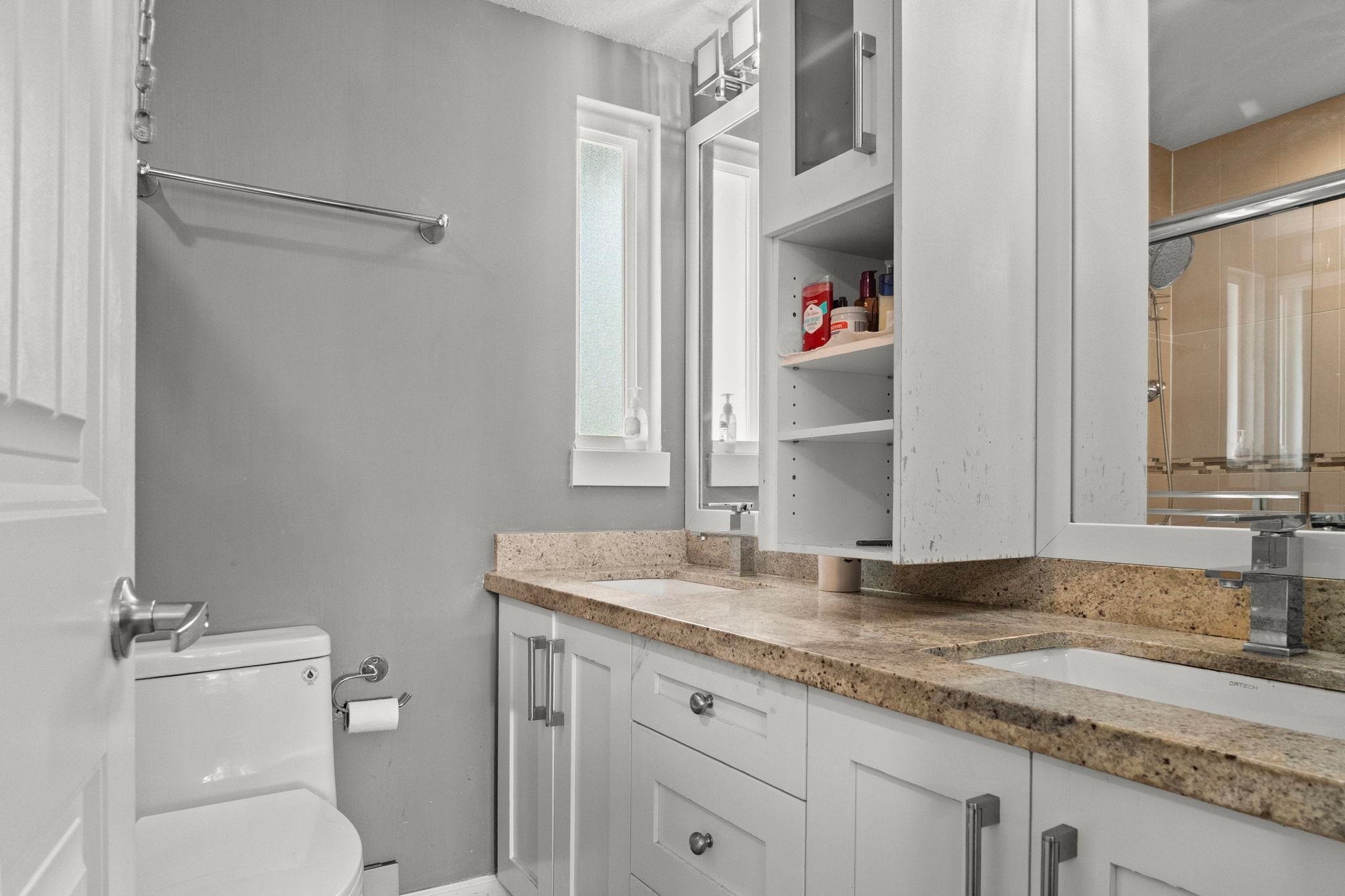 









15042


85a

Avenue,
Surrey,




BC
V3S 6A5

