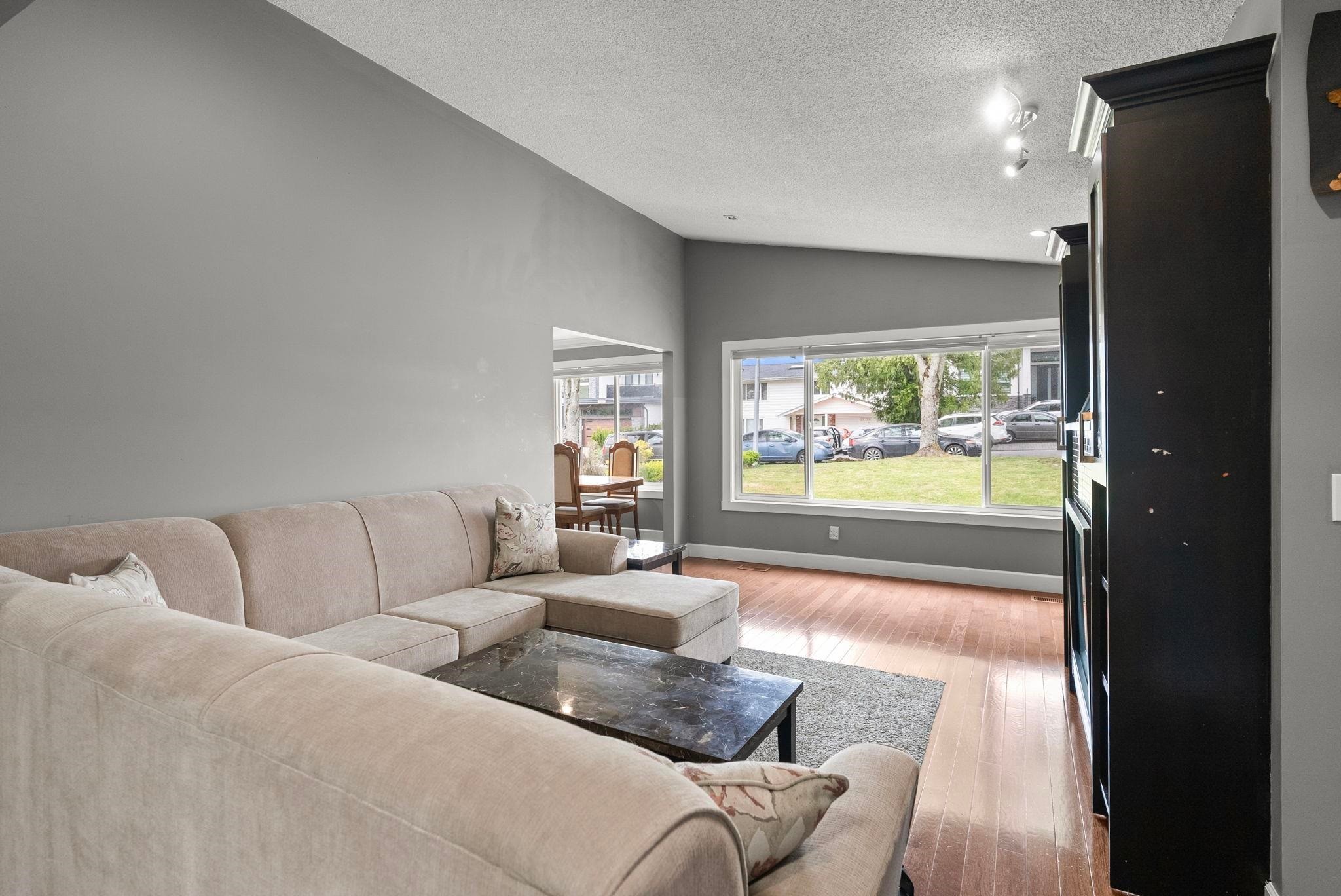 









15042


85a

Avenue,
Surrey,




BC
V3S 6A5

