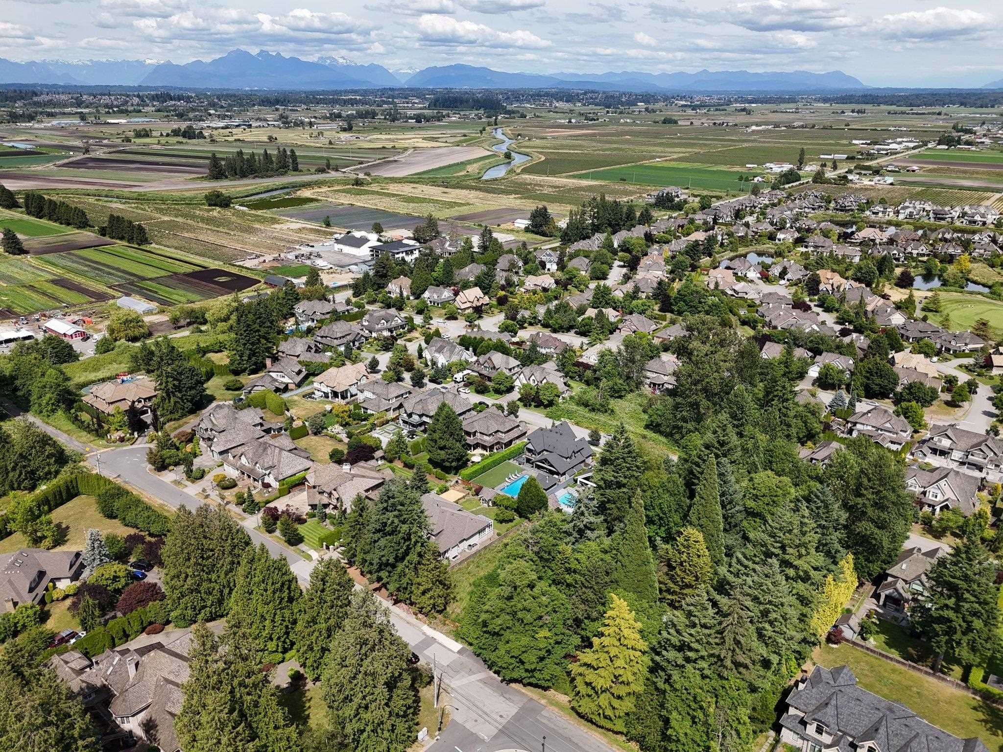 









3862


156

Street,
White Rock,







BC
V3Z 0G7

