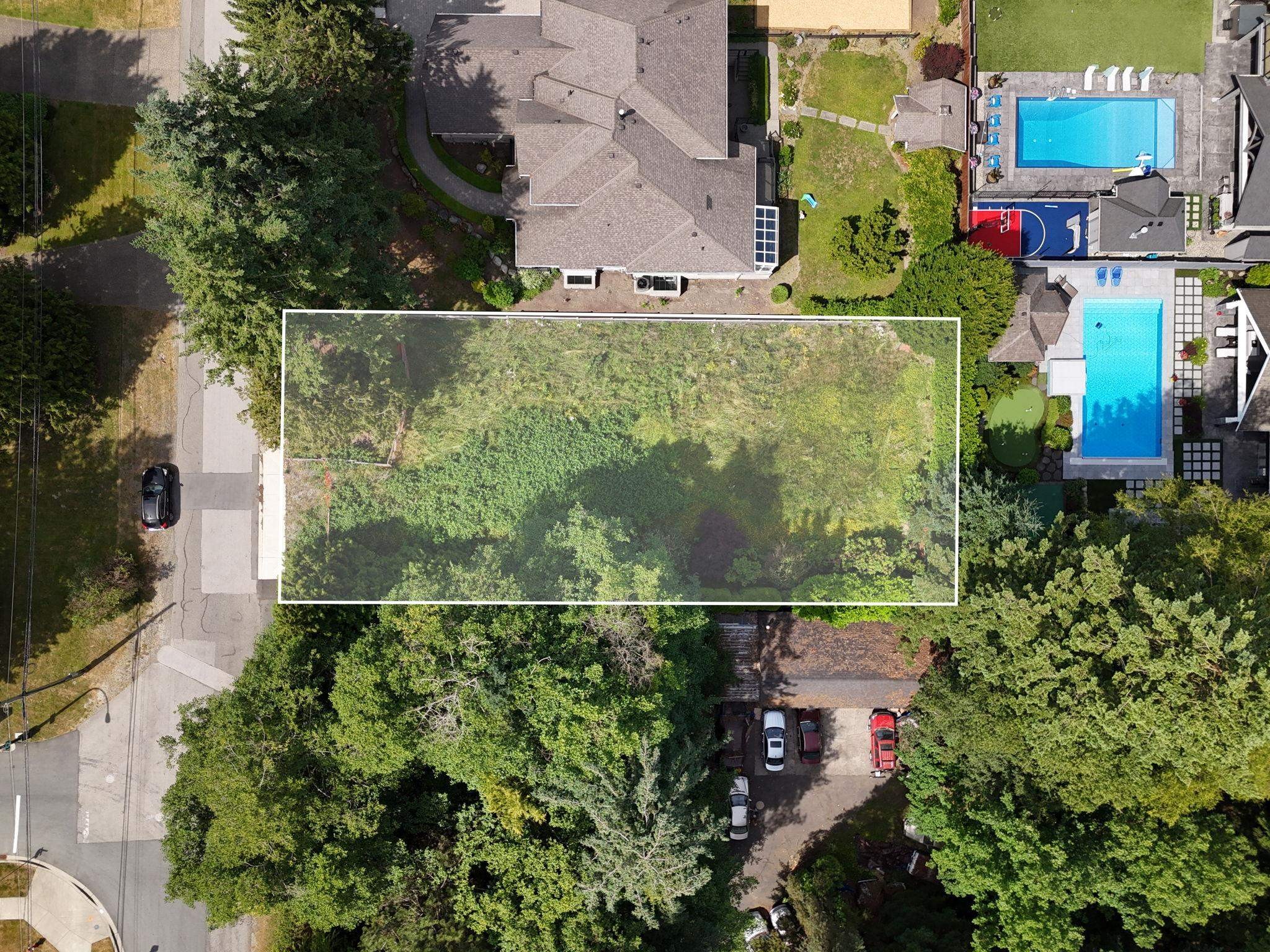 









3862


156

Street,
White Rock,







BC
V3Z 0G7

