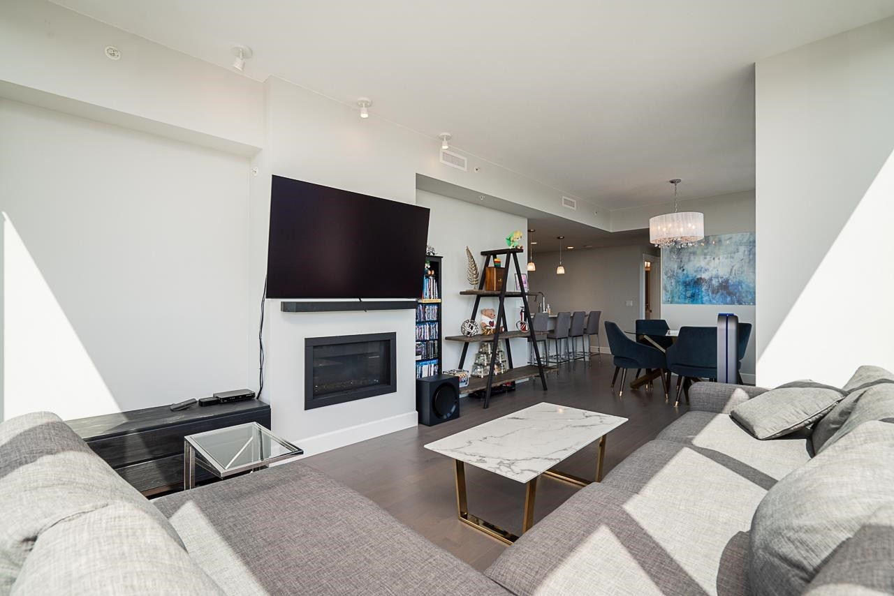 









2180


Gladwin

Road, 2207,
Abbotsford,




BC
V2S 0H4

