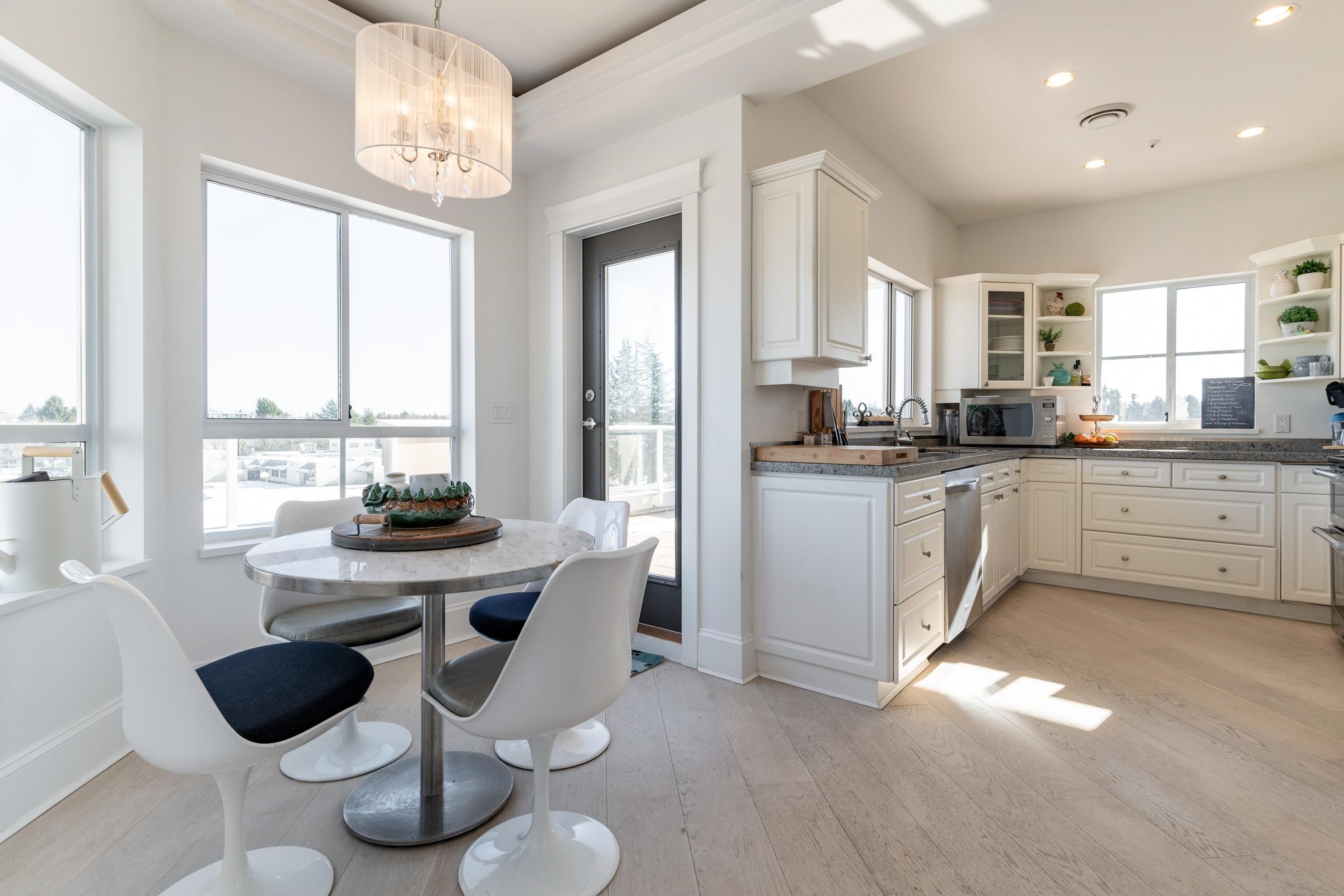 









20448


Park

Avenue, 401,
Langley,




BC
V3A 4N3

