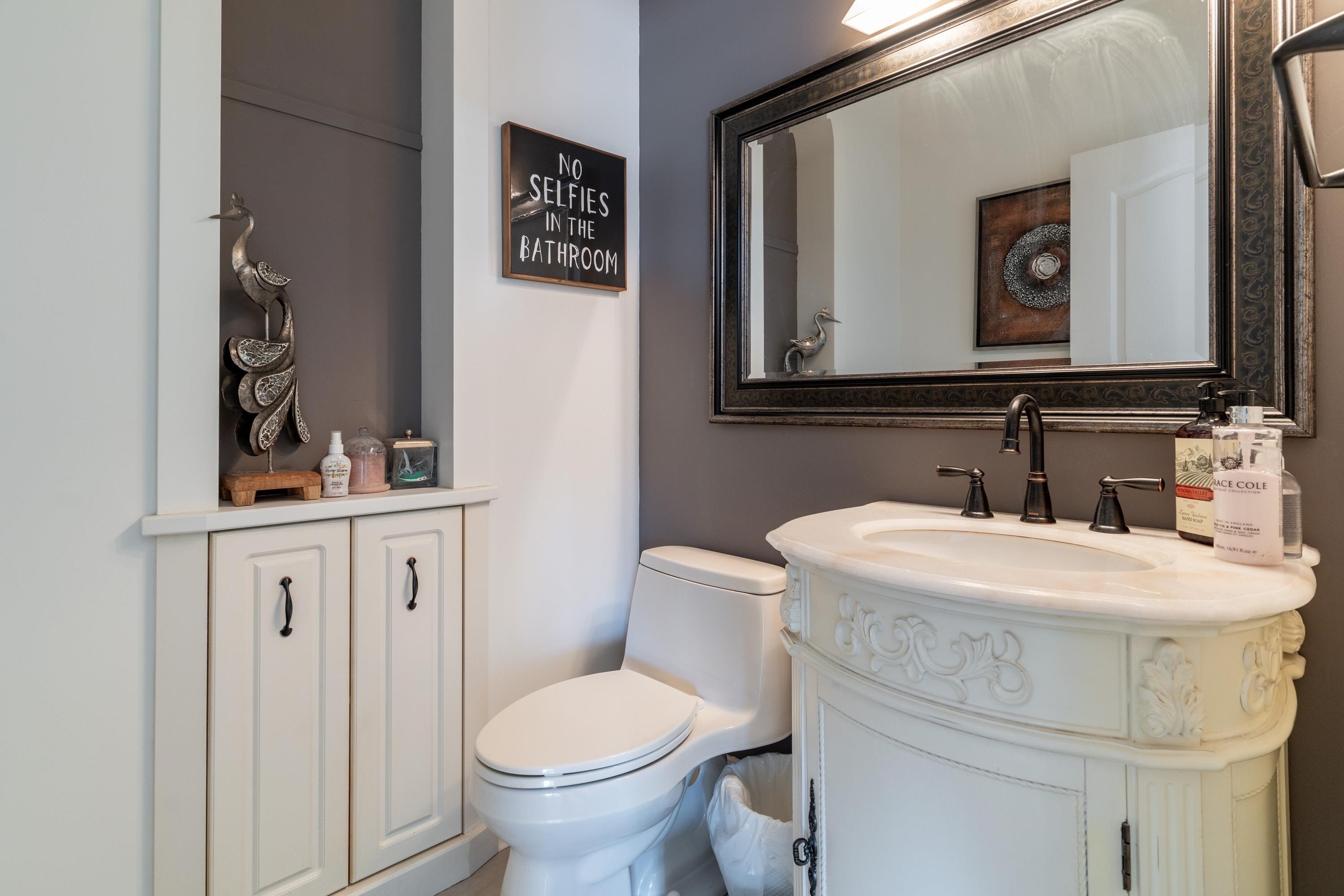 









20448


Park

Avenue, 401,
Langley,




BC
V3A 4N3

