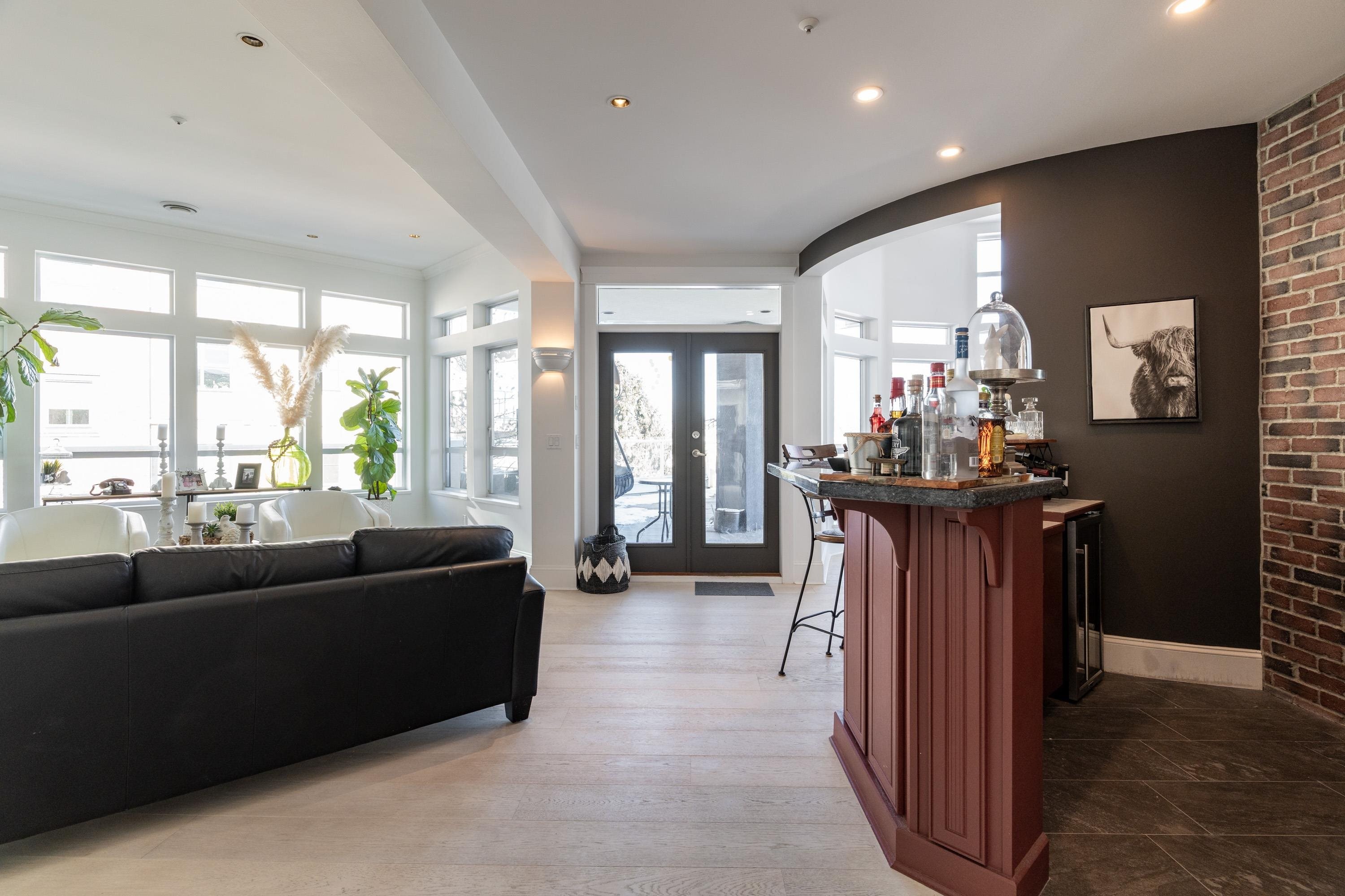 









20448


Park

Avenue, 401,
Langley,




BC
V3A 4N3

