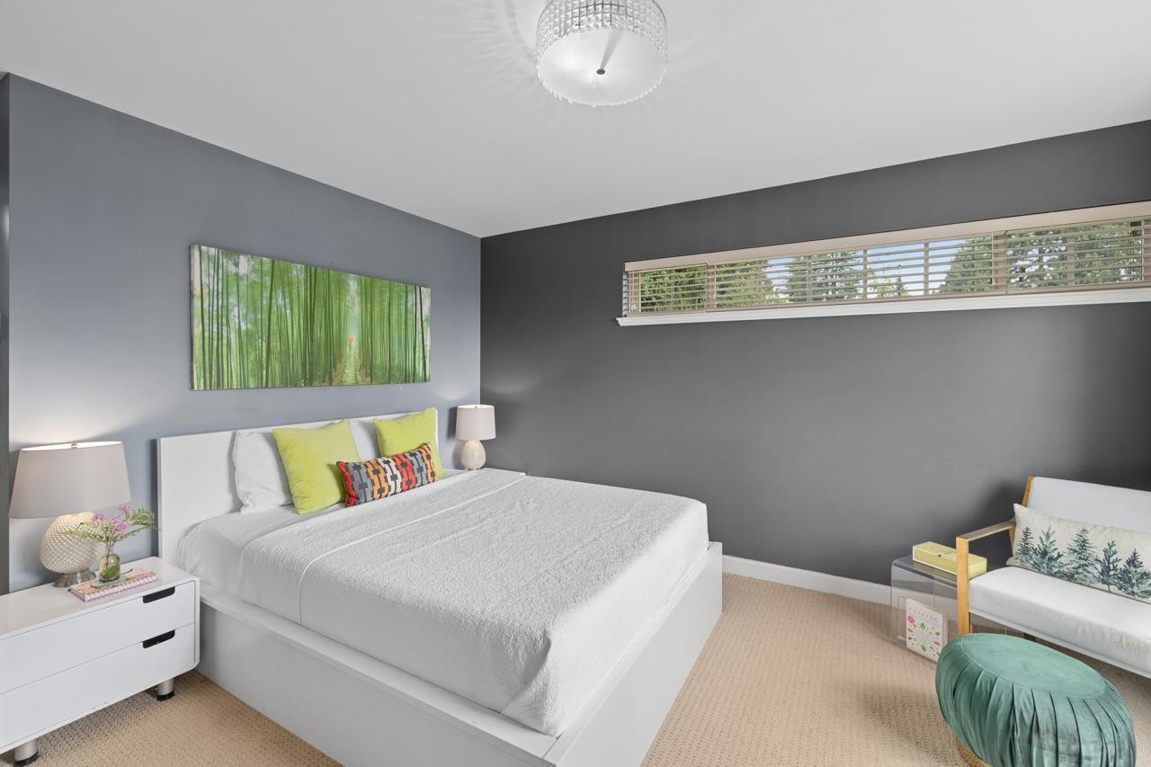 









6238


192

Street, 9,
Surrey,




BC
V3S 0S2

