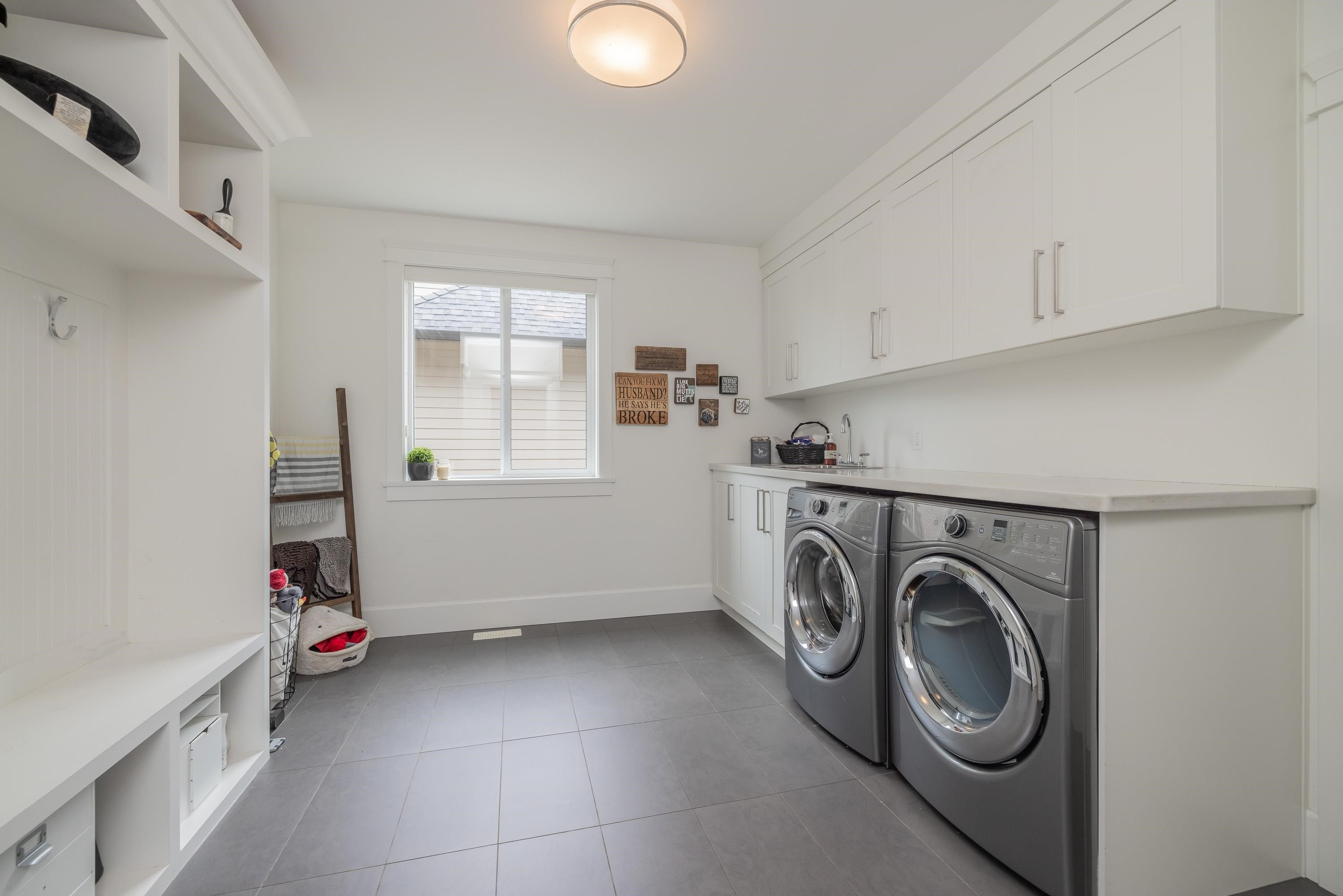 









24455


61

Avenue, 7,
Langley,




BC
V2Y 0R4

