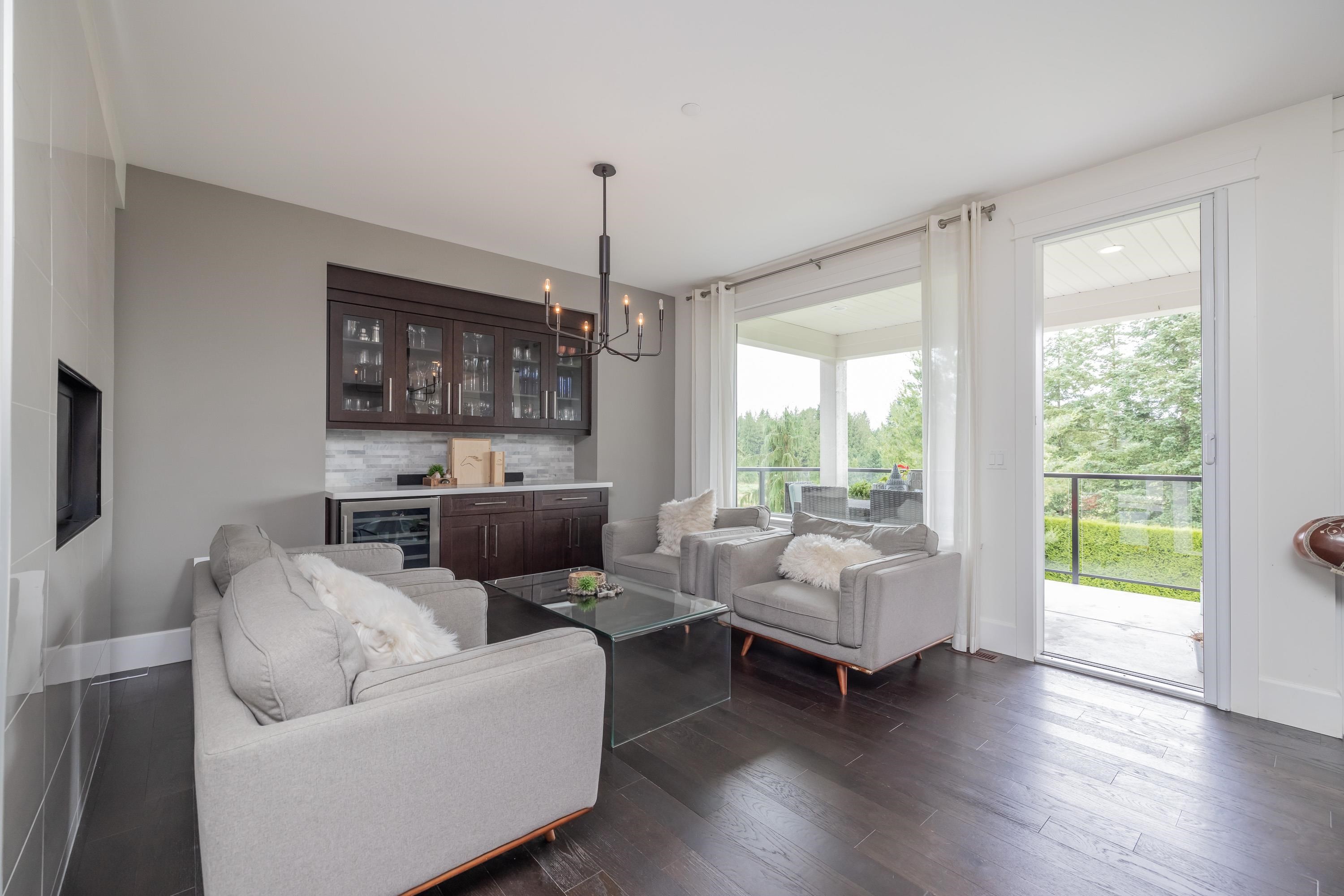 









24455


61

Avenue, 7,
Langley,




BC
V2Y 0R4

